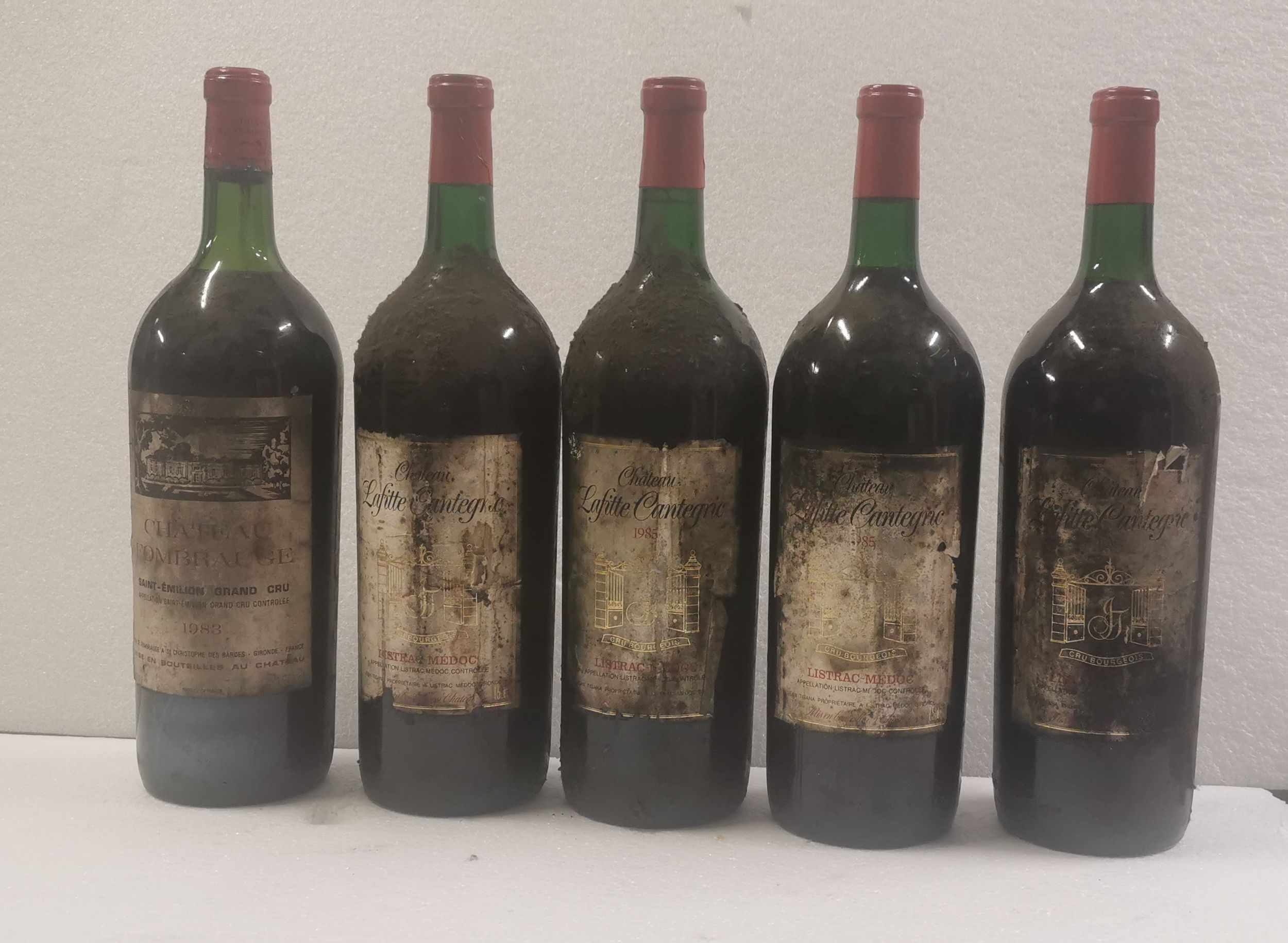 6 bouteilles CHAMPAGNE :  | H&ocirc;tel Des Ventes de Monte-Carlo