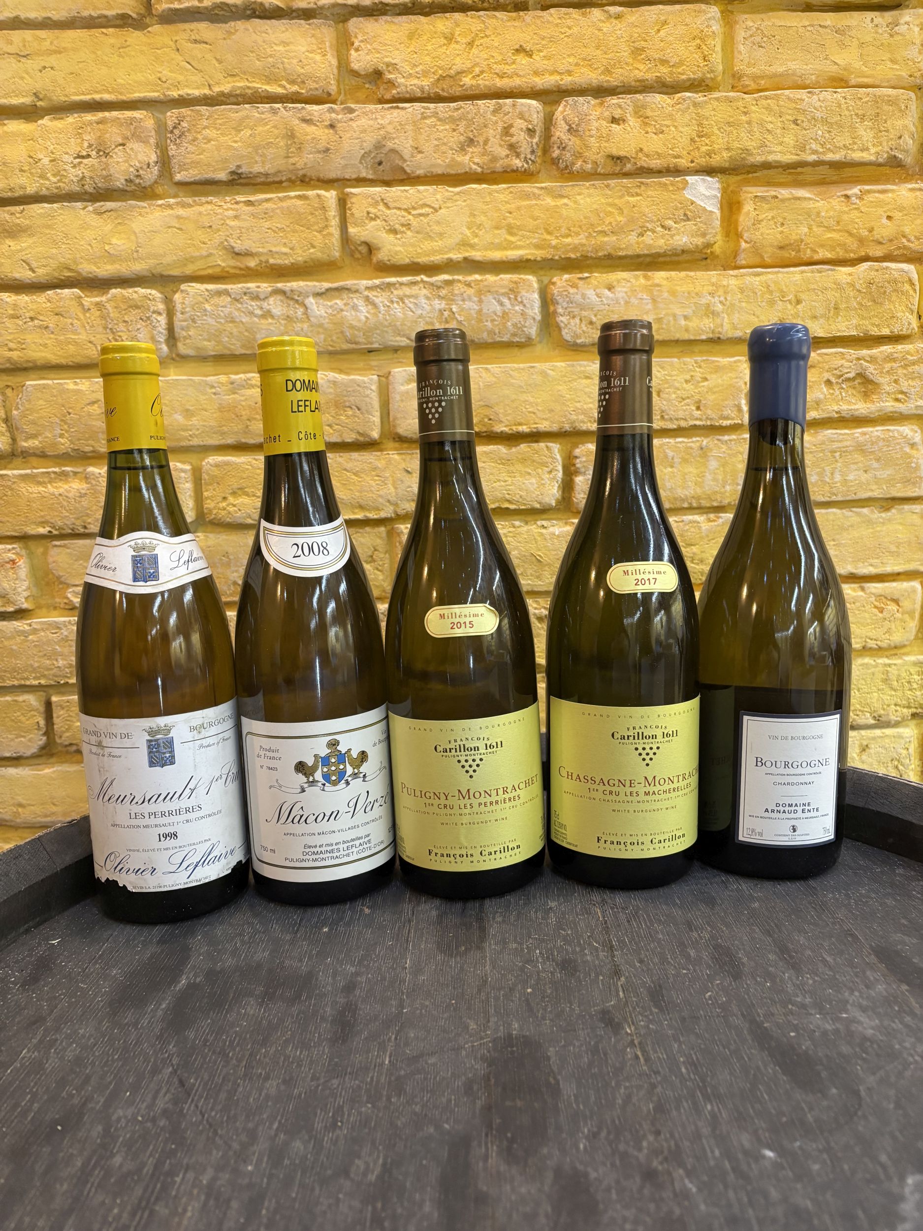 2 bouteilles BLANCS DIVERS :  | H&ocirc;tel Des Ventes de Monte-Carlo