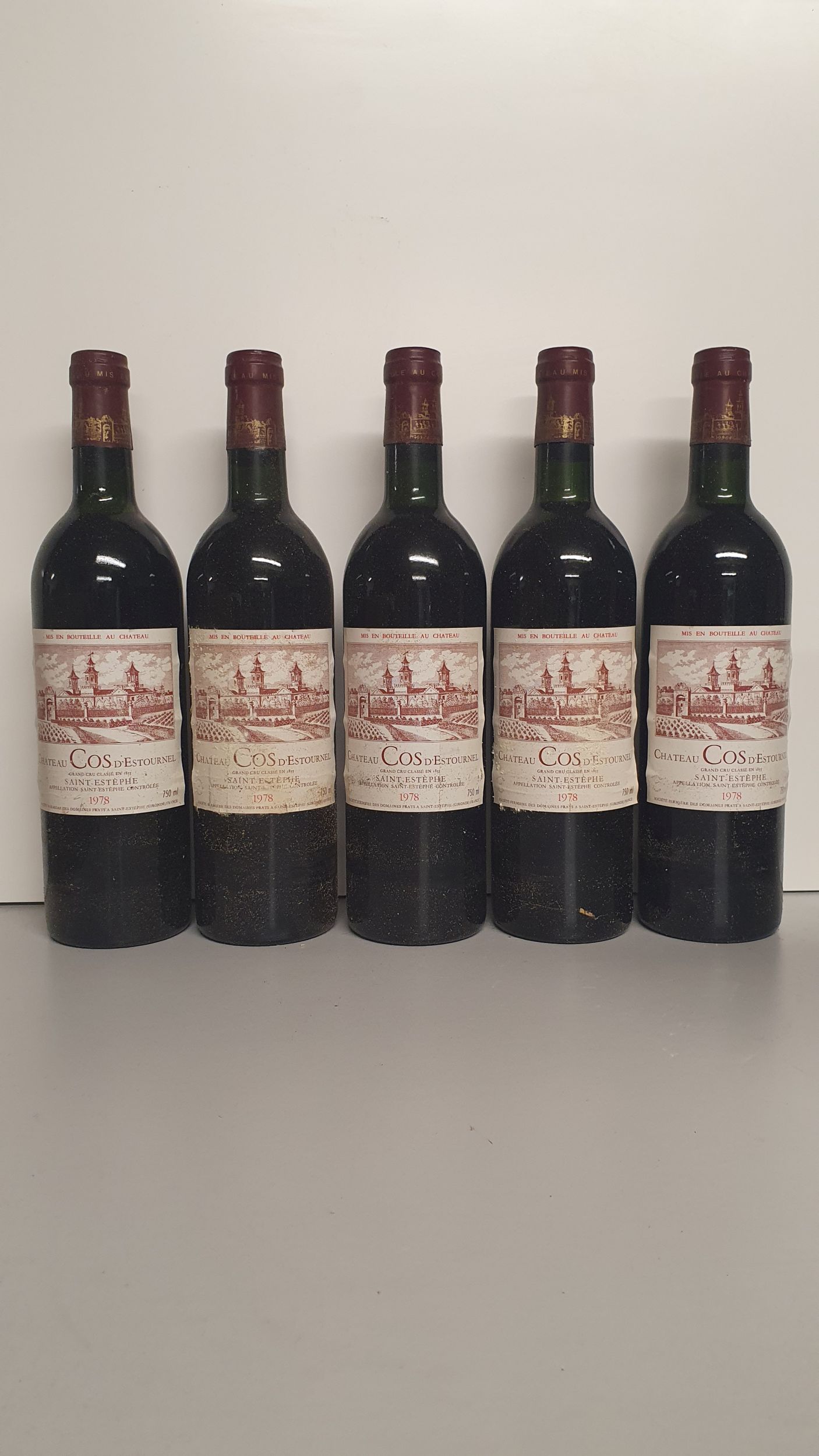 3 bouteilles  BAROLO :  | H&ocirc;tel Des Ventes de Monte-Carlo