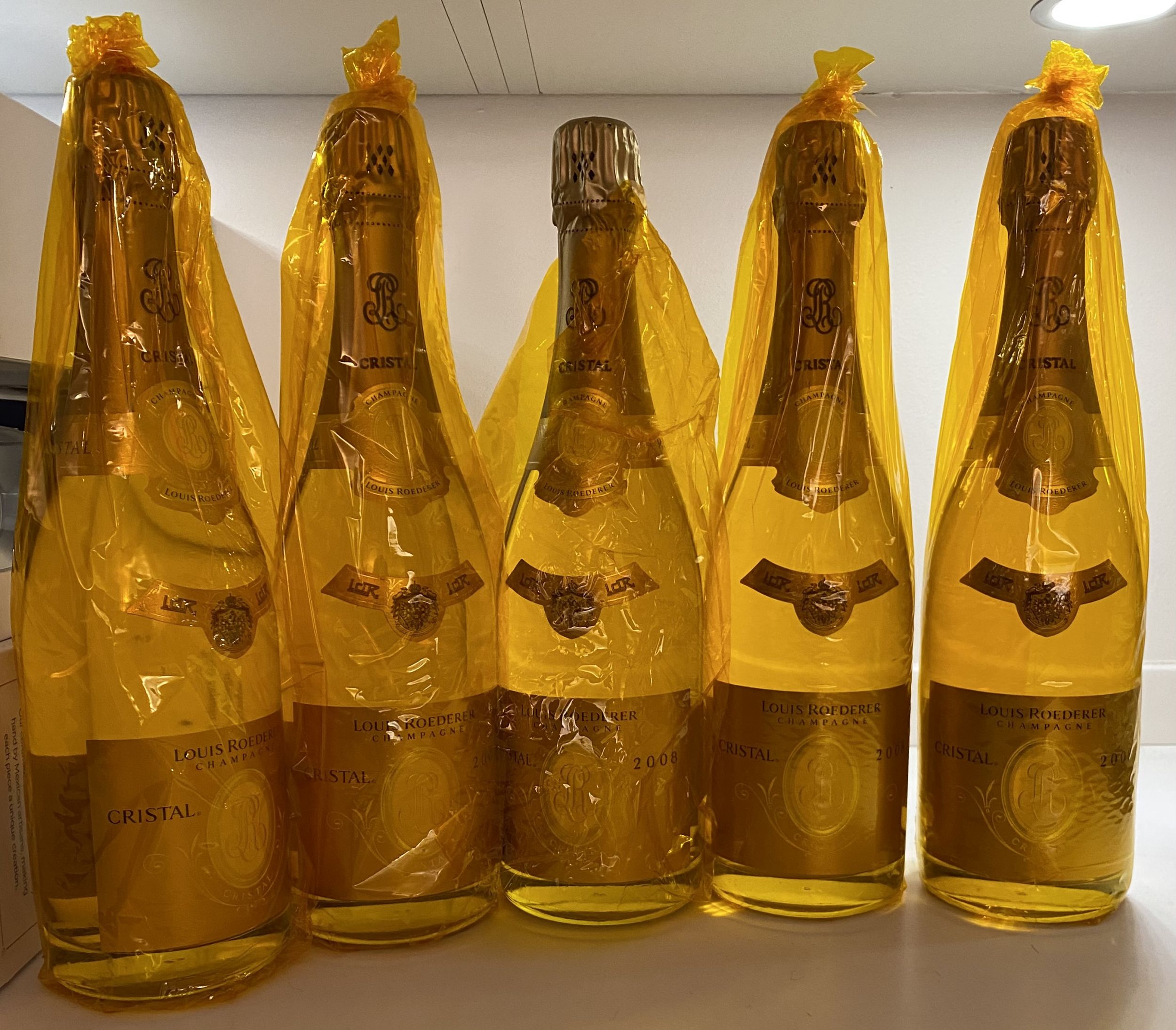 1 bouteille CHAMPAGNE :  | H&ocirc;tel Des Ventes de Monte-Carlo