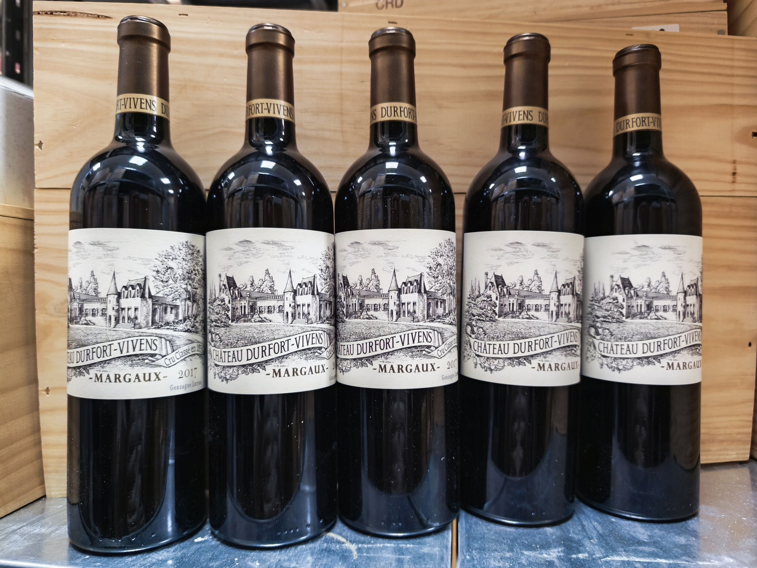 1  bouteille  PETRUS,:  | H&ocirc;tel Des Ventes de Monte-Carlo