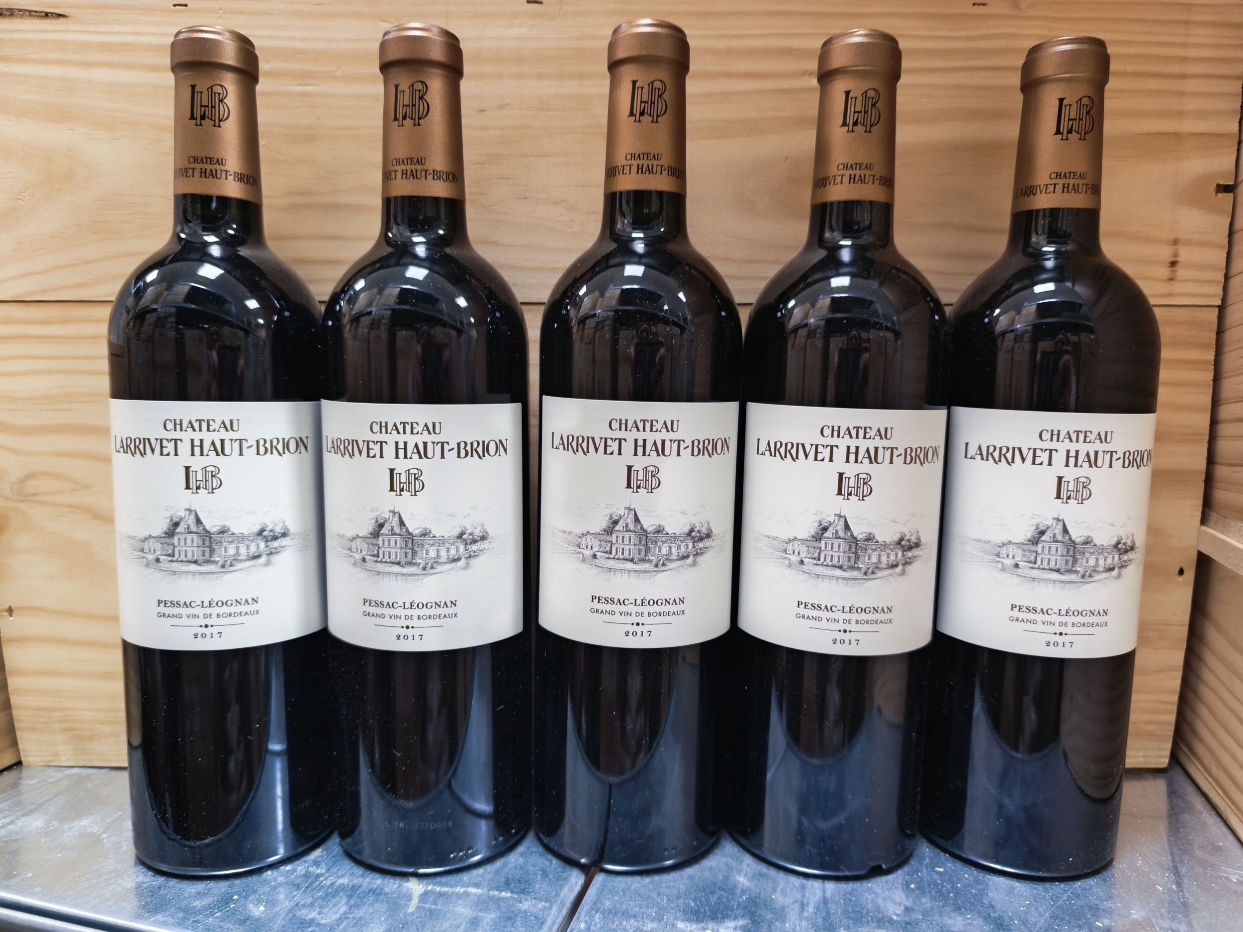 1  bouteille  PETRUS,:  | H&ocirc;tel Des Ventes de Monte-Carlo