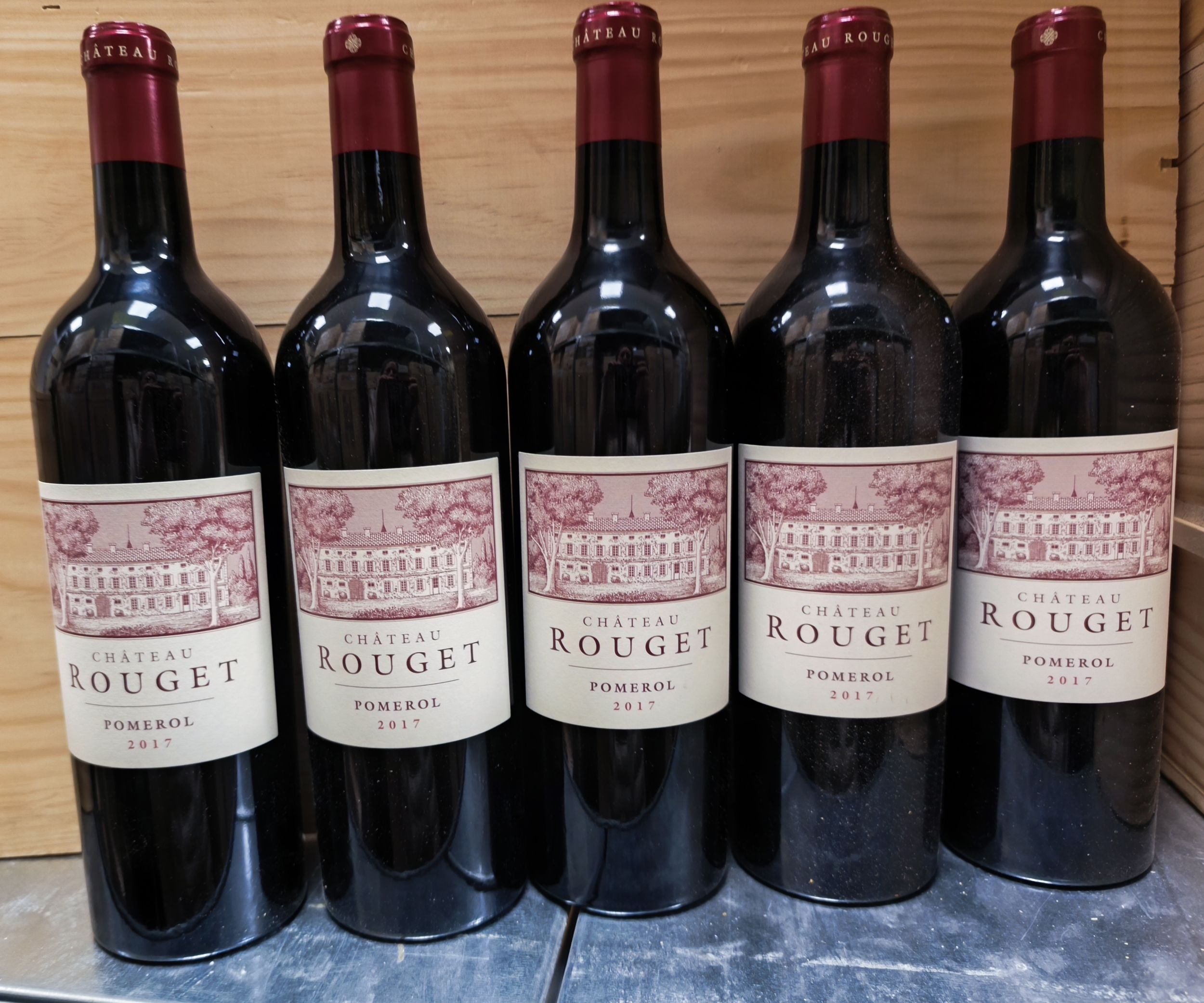 1  bouteille  PETRUS,:  | H&ocirc;tel Des Ventes de Monte-Carlo