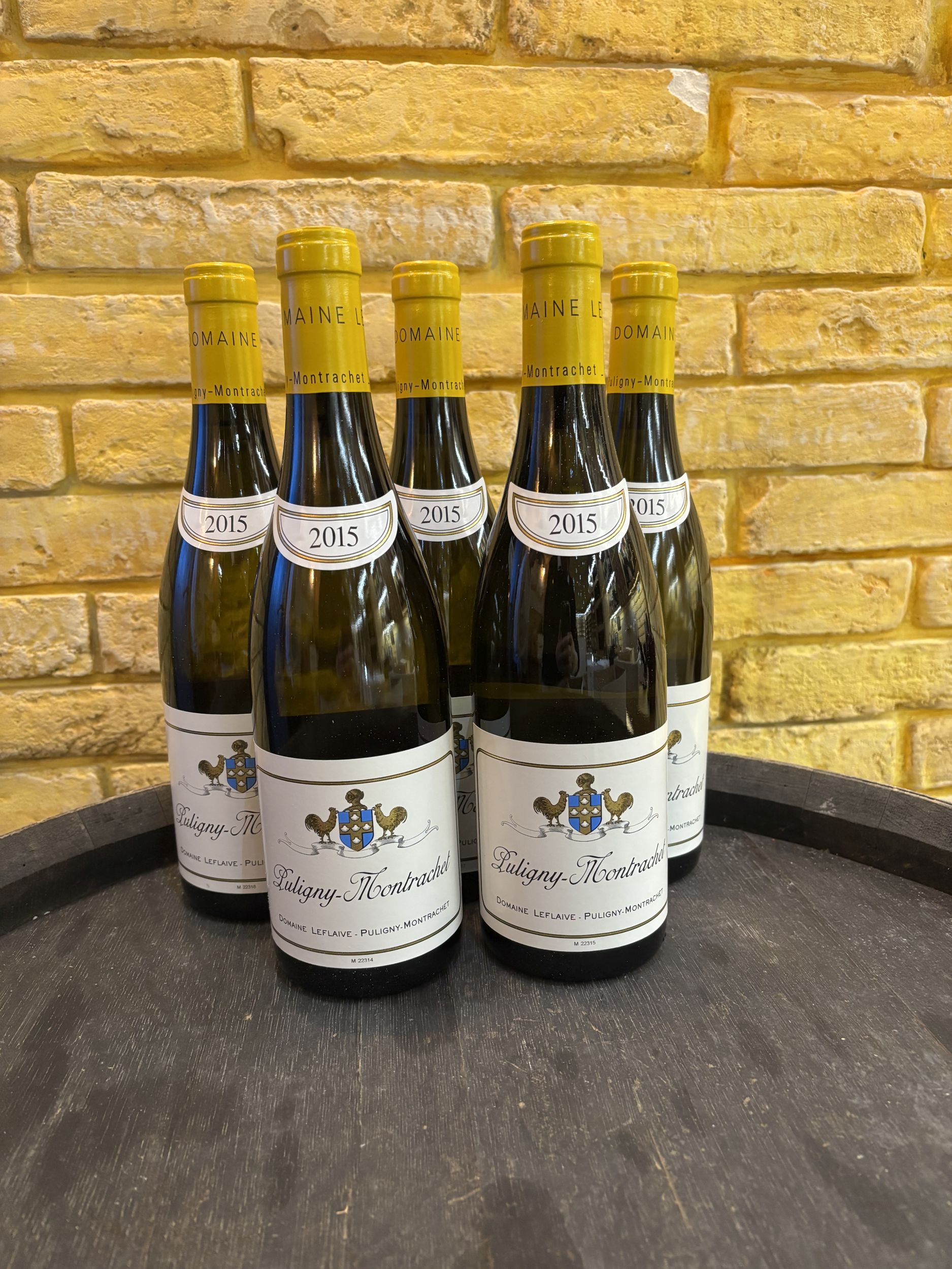 2 bouteilles BLANCS DIVERS :  | H&ocirc;tel Des Ventes de Monte-Carlo