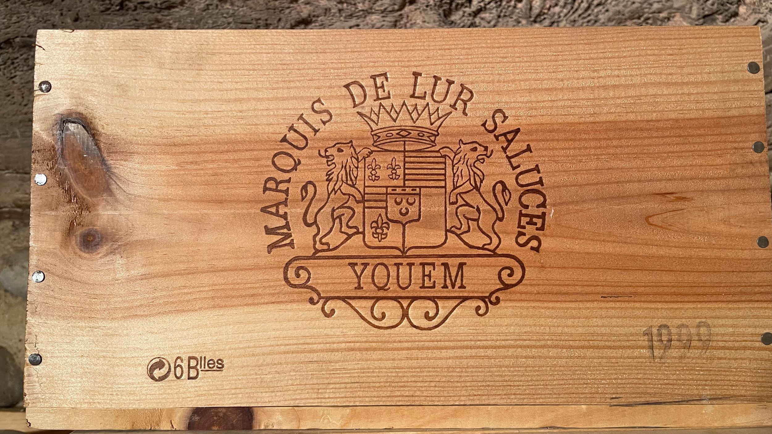 4 bouteilles :  | H&ocirc;tel Des Ventes de Monte-Carlo