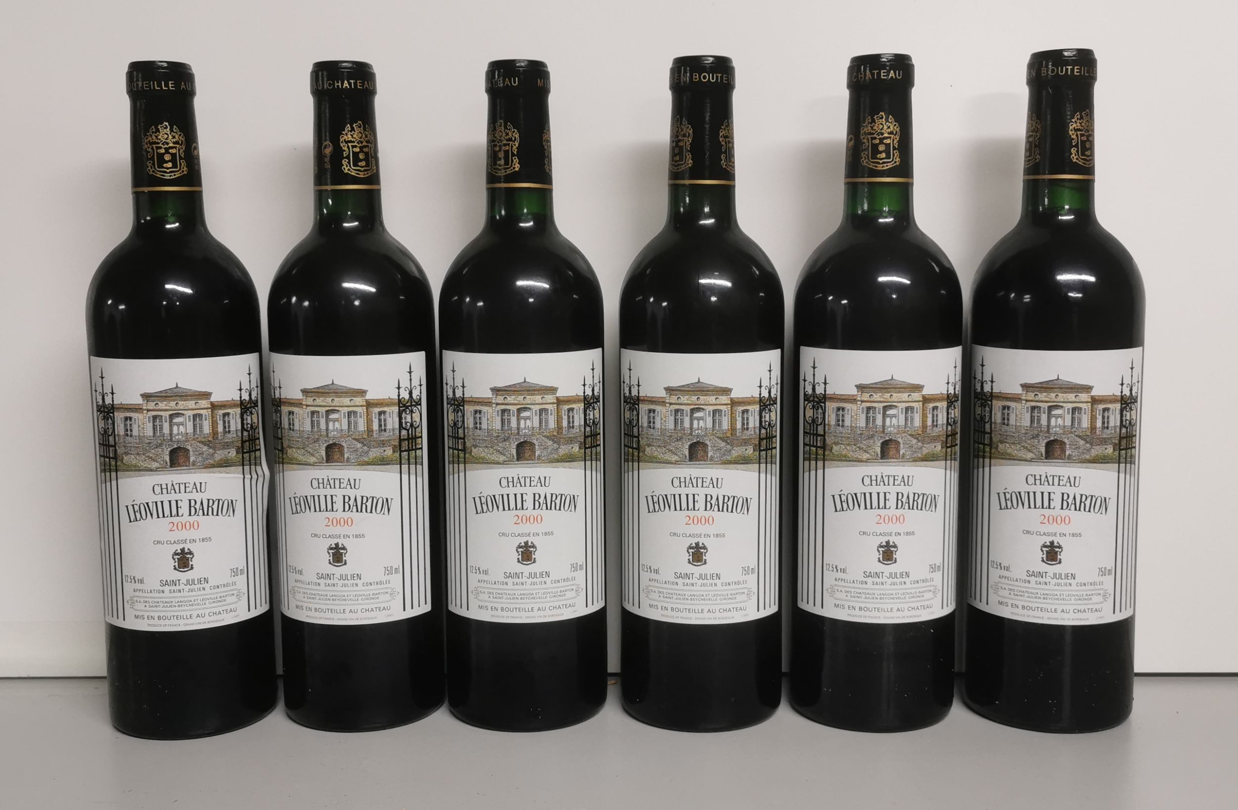4 bouteilles :  | H&ocirc;tel Des Ventes de Monte-Carlo