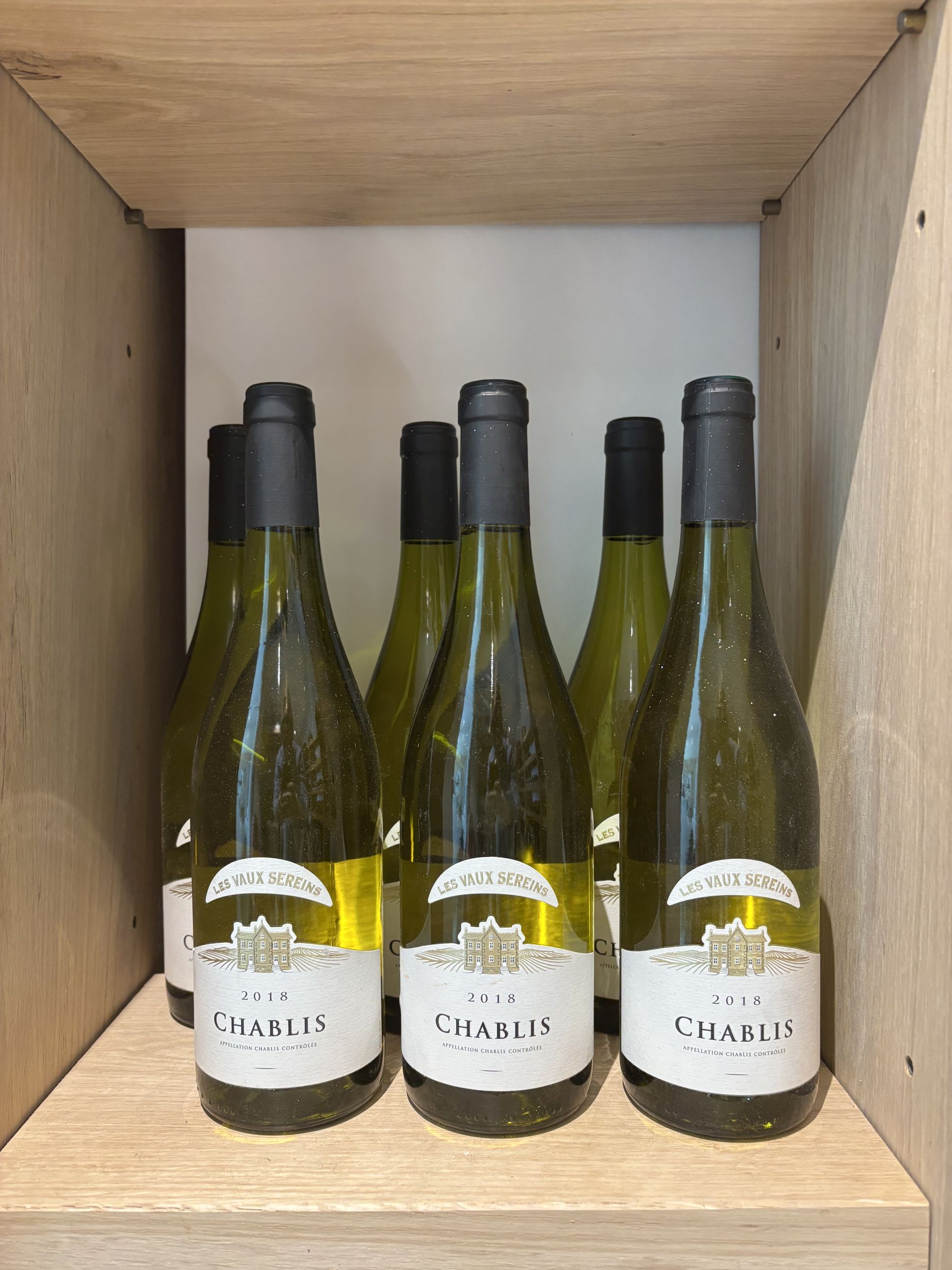 2 bouteilles BLANCS DIVERS :  | H&ocirc;tel Des Ventes de Monte-Carlo