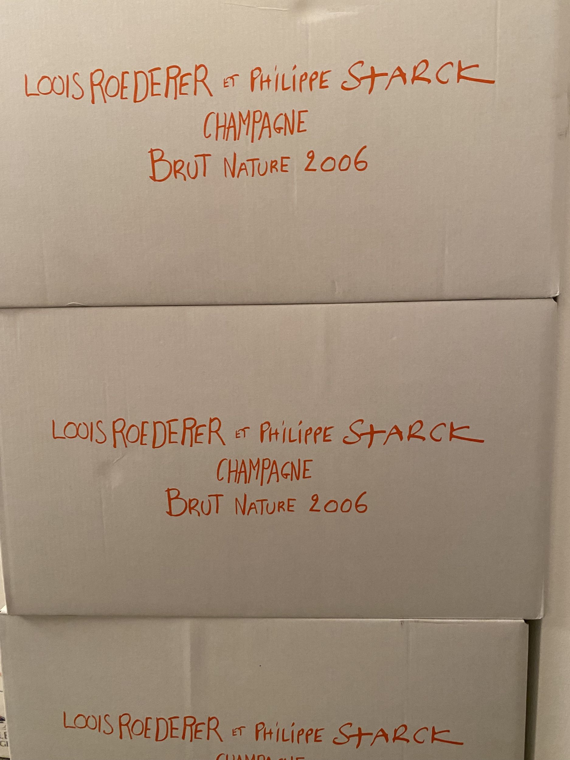 1 bouteille CHAMPAGNE :  | H&ocirc;tel Des Ventes de Monte-Carlo