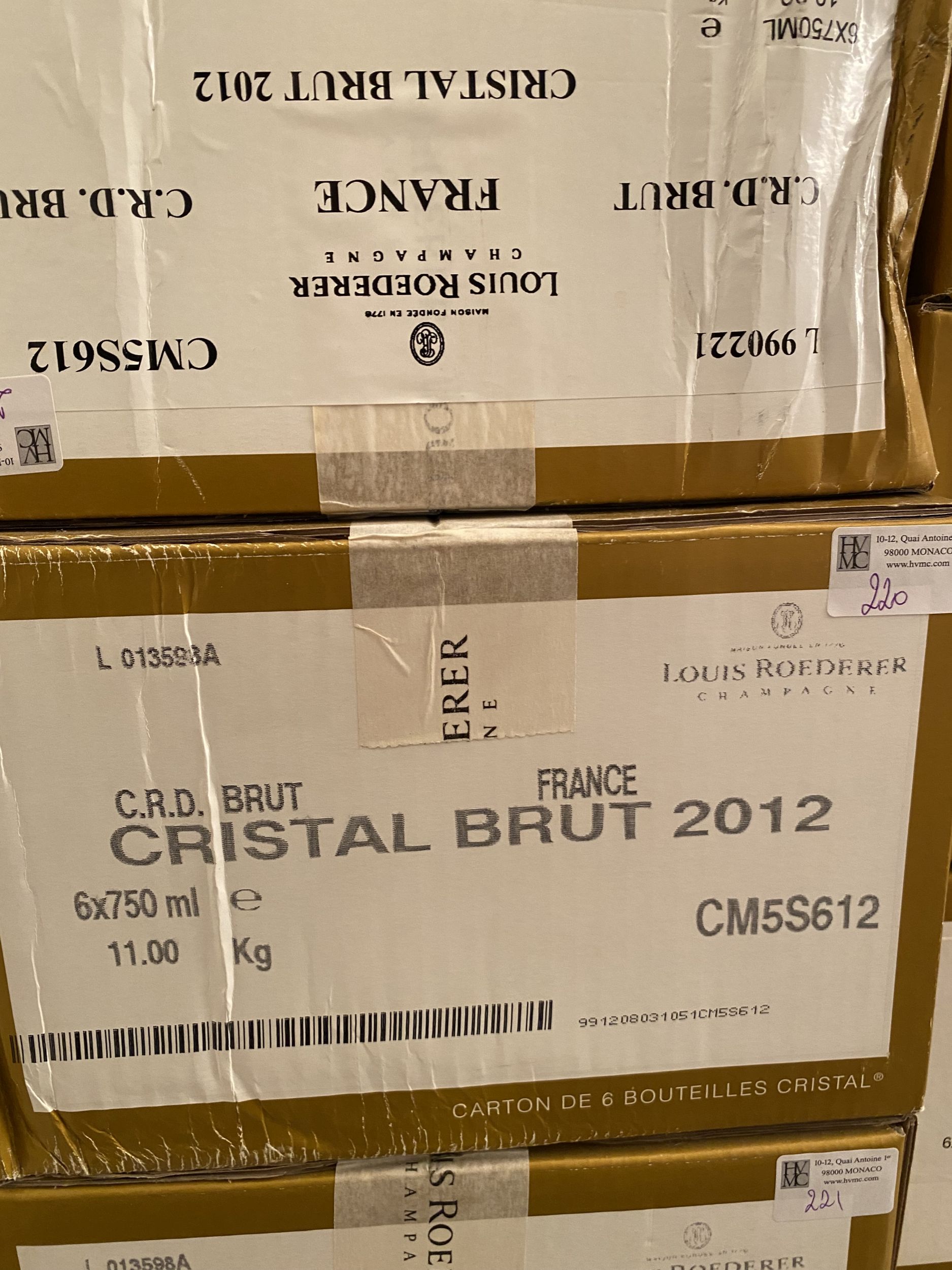 1 bouteille CHAMPAGNE :  | H&ocirc;tel Des Ventes de Monte-Carlo