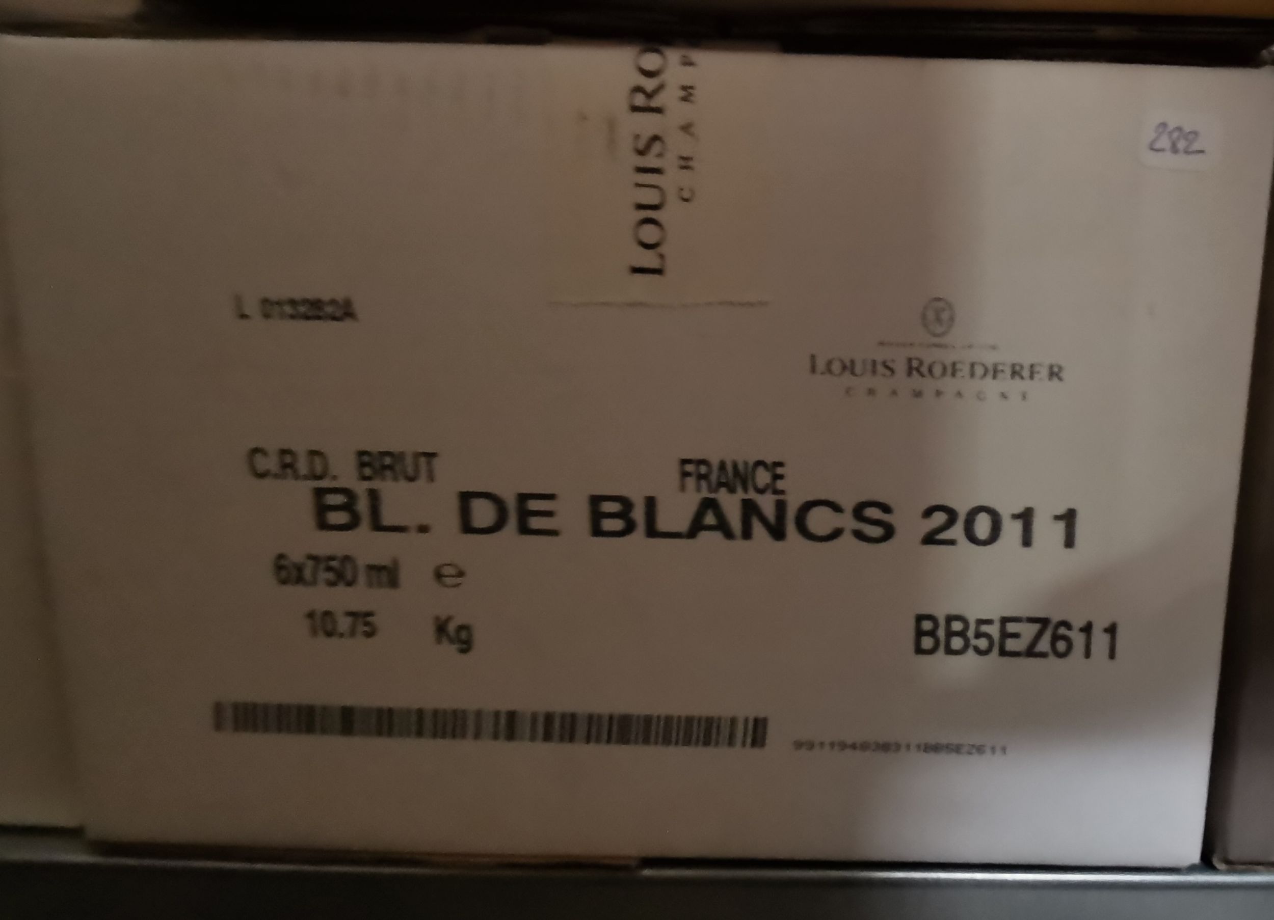 6 bouteilles CHAMPAGNE :  | H&ocirc;tel Des Ventes de Monte-Carlo