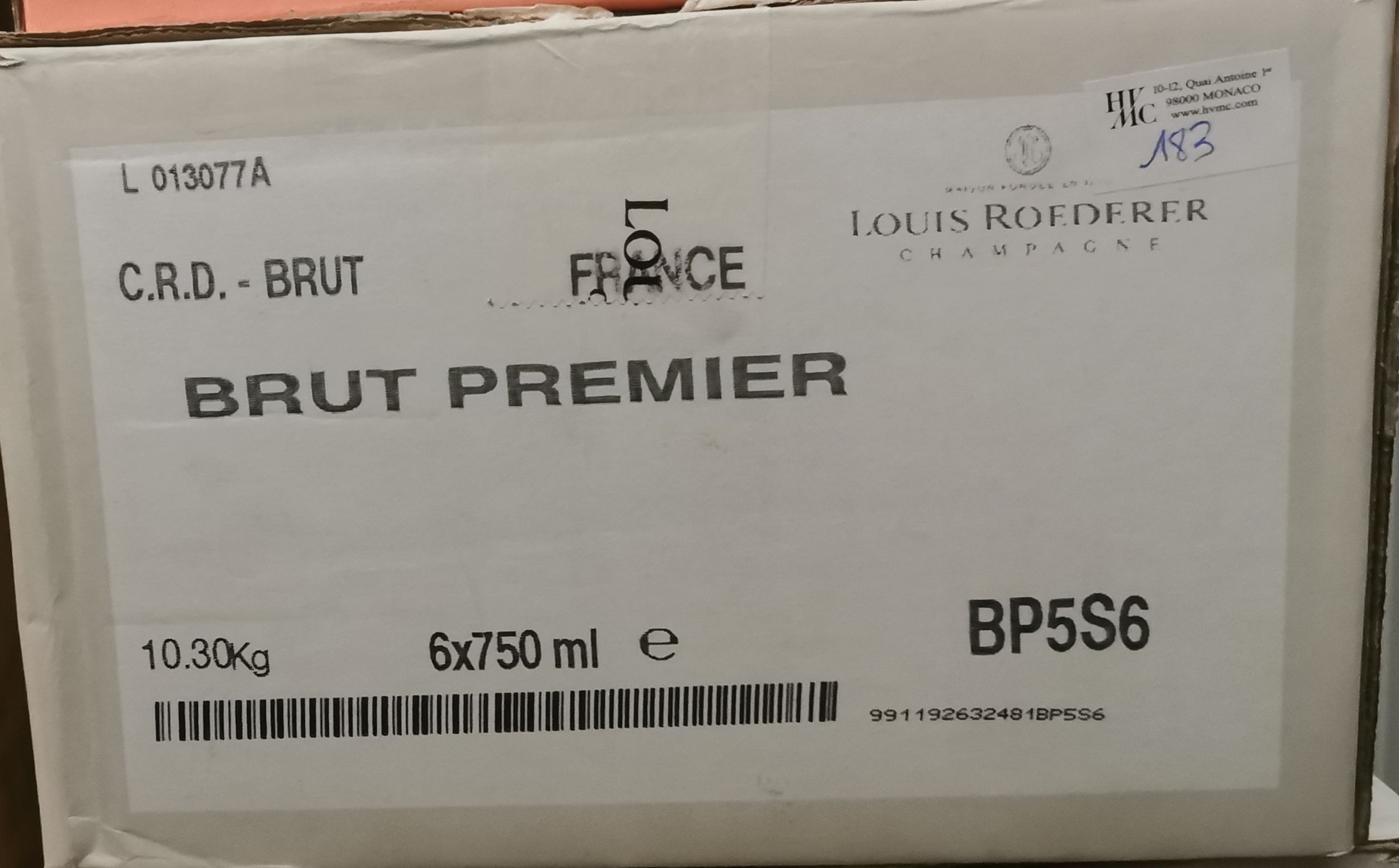 6 bouteilles CHAMPAGNE :  | H&ocirc;tel Des Ventes de Monte-Carlo