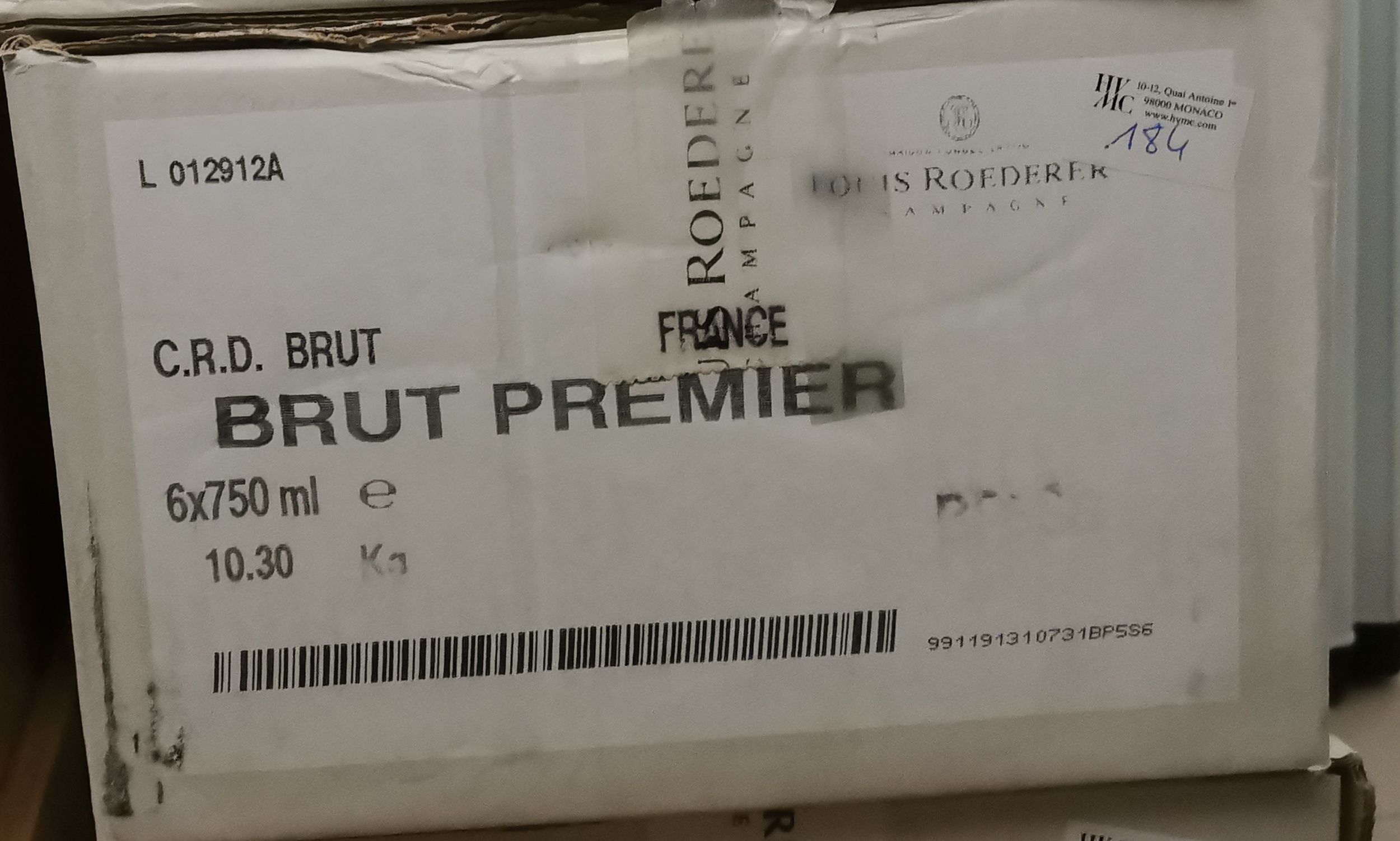 6 bouteilles CHAMPAGNE :  | H&ocirc;tel Des Ventes de Monte-Carlo