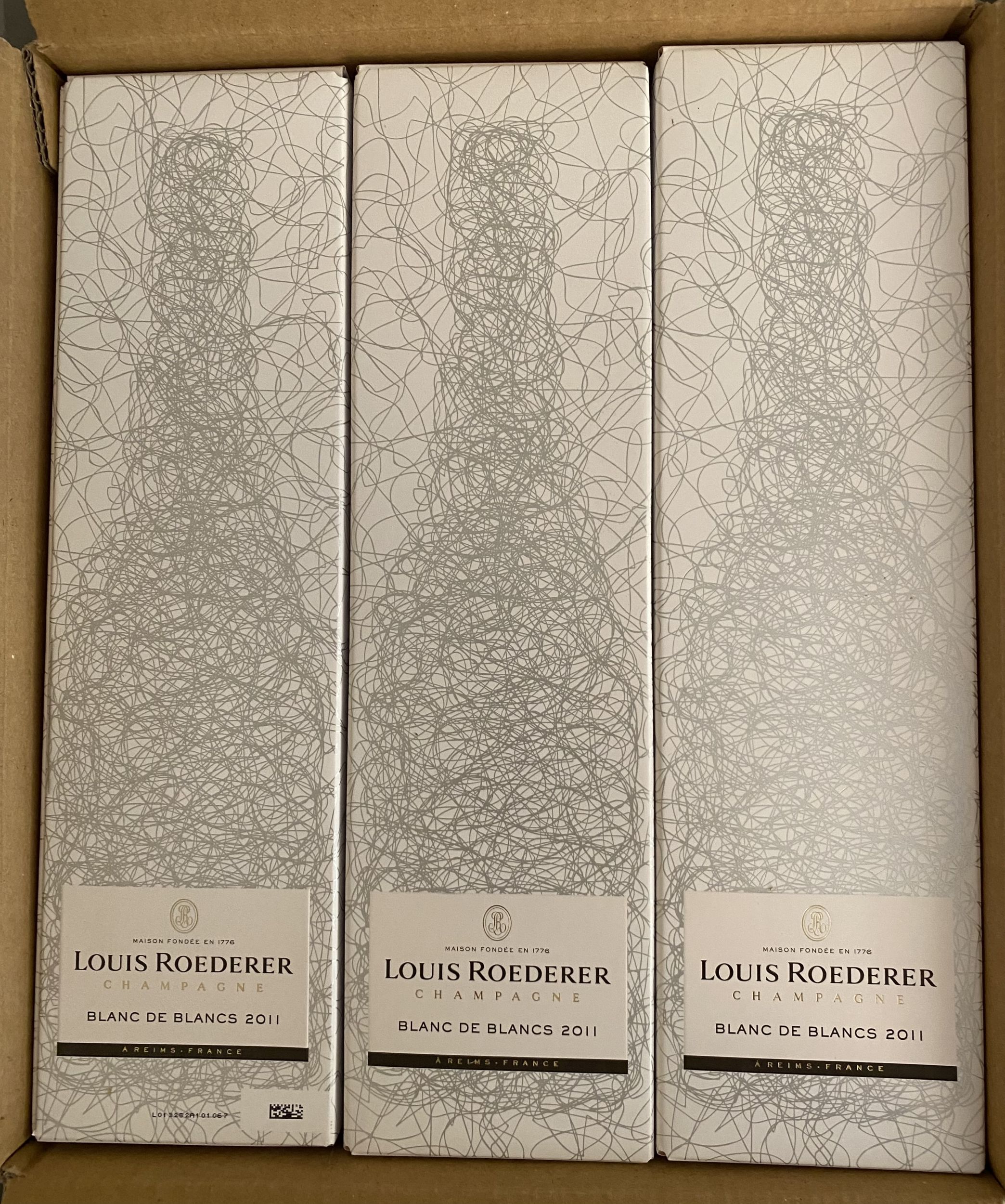 1 bouteille CHAMPAGNE :  | H&ocirc;tel Des Ventes de Monte-Carlo
