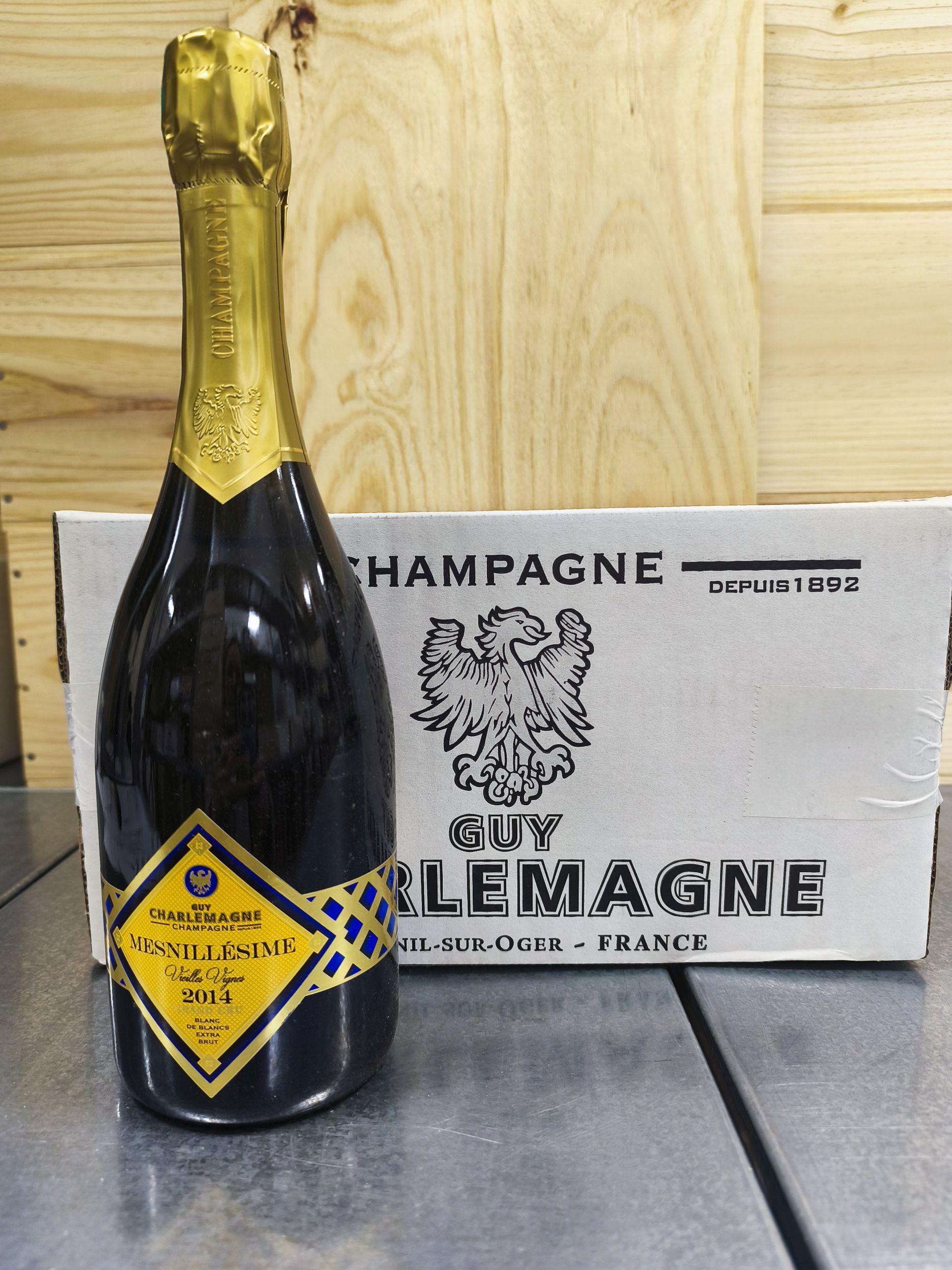 1  bouteille  CHAMPAGNE  