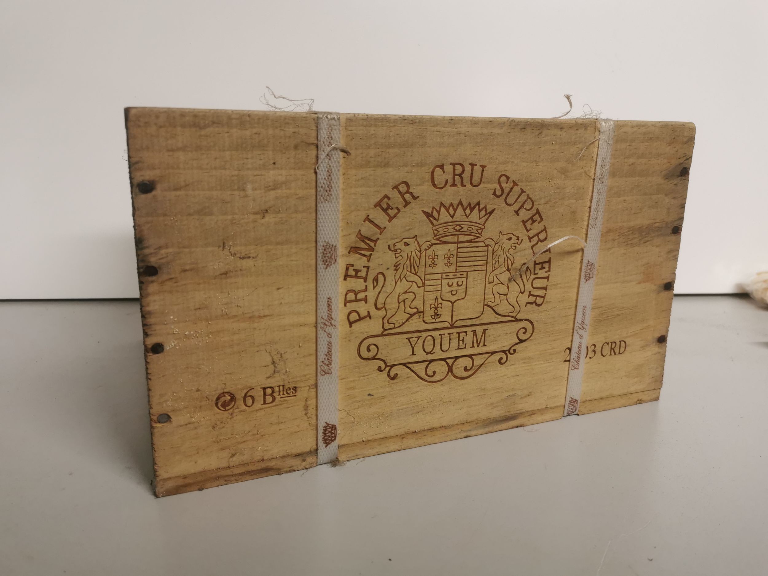3 bouteilles  POMMARD :  | H&ocirc;tel Des Ventes de Monte-Carlo