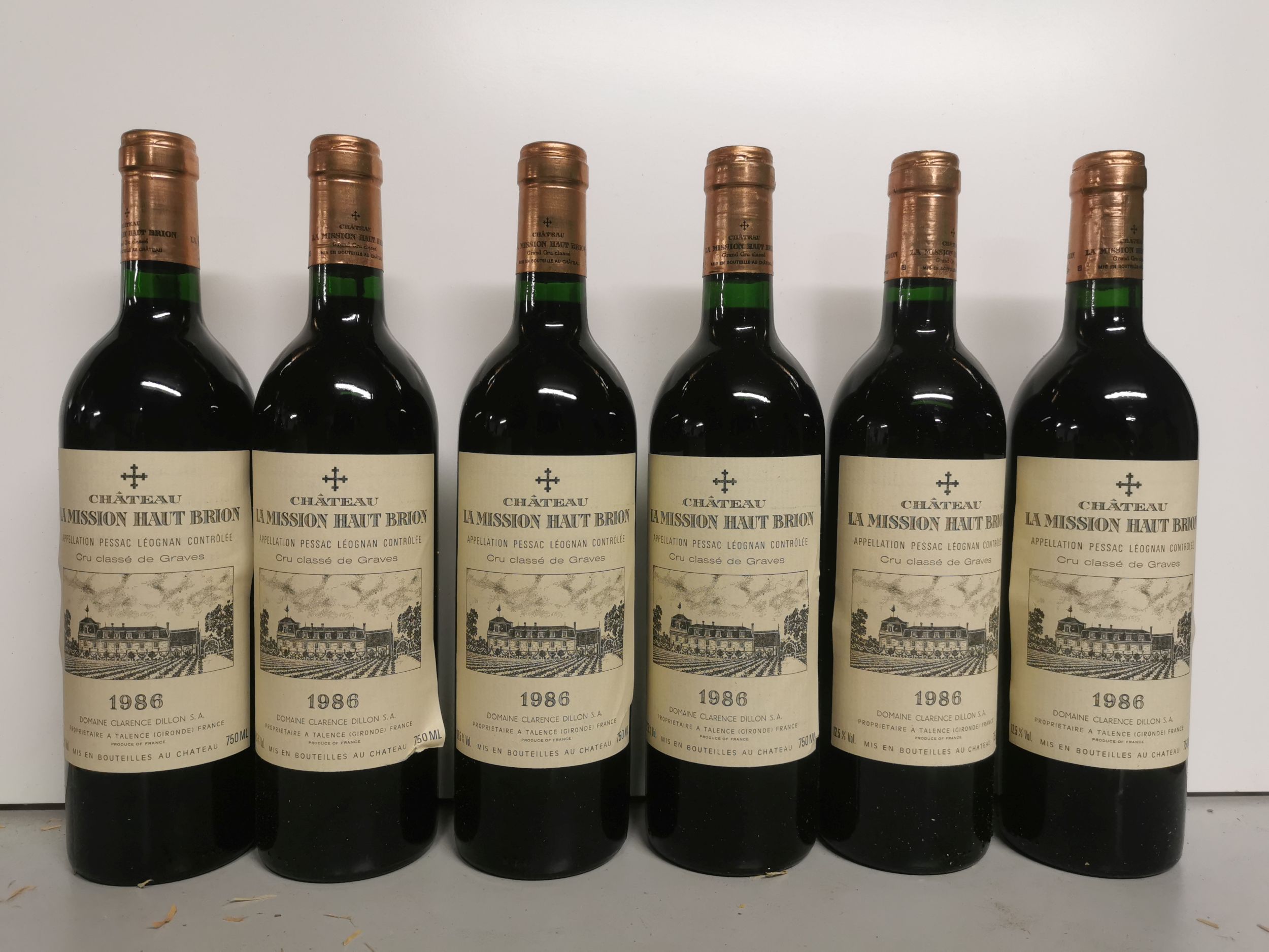 3 bouteilles  POMMARD :  | H&ocirc;tel Des Ventes de Monte-Carlo