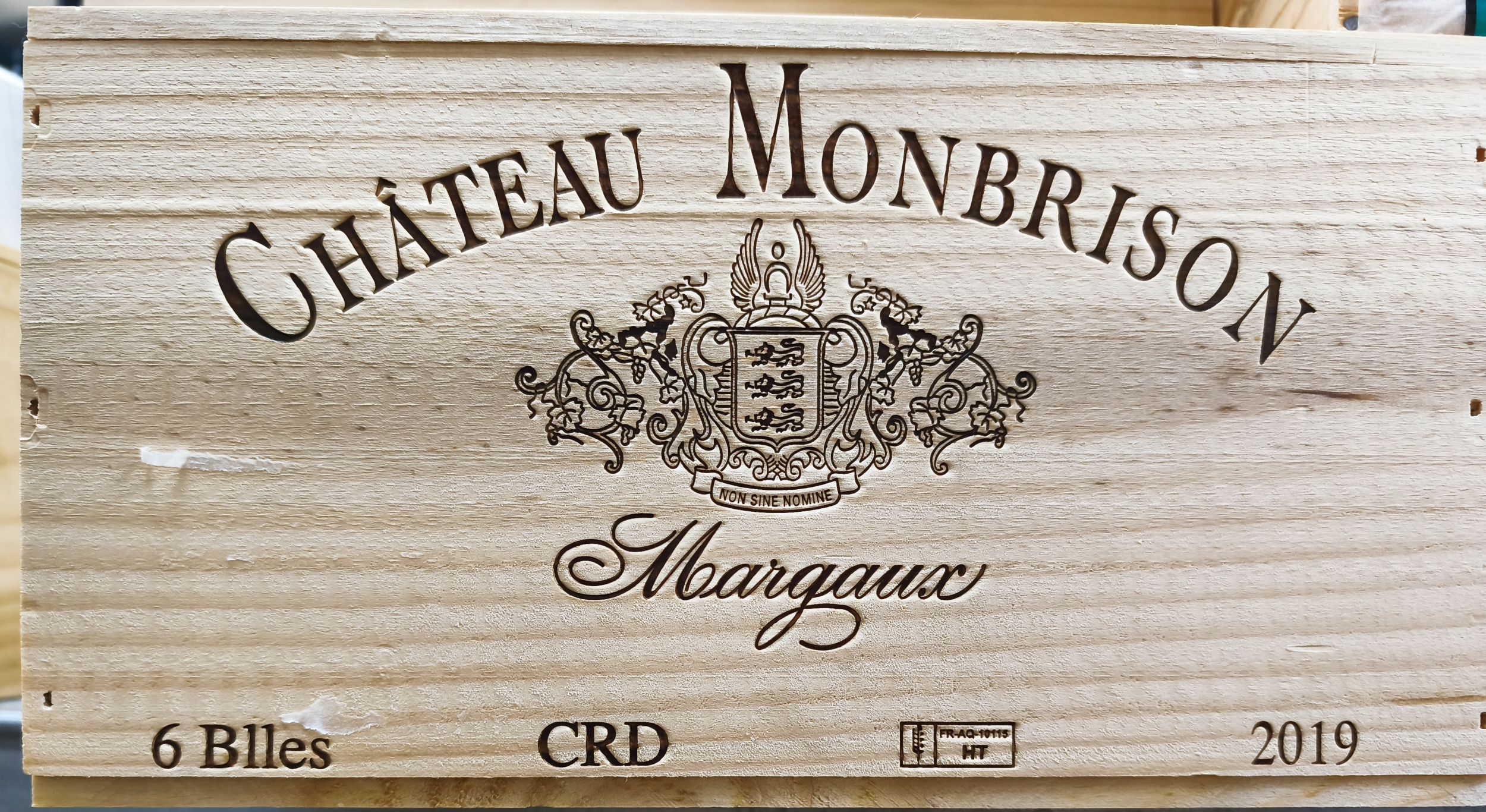 1  bouteille  PETRUS,:  | H&ocirc;tel Des Ventes de Monte-Carlo