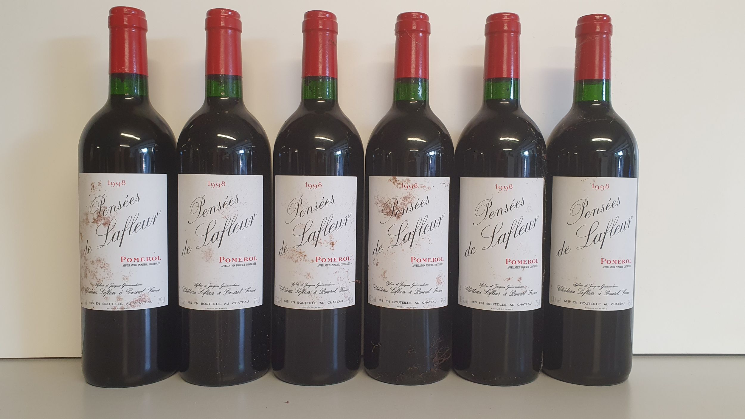 6 bouteilles CHAMPAGNE :  | H&ocirc;tel Des Ventes de Monte-Carlo