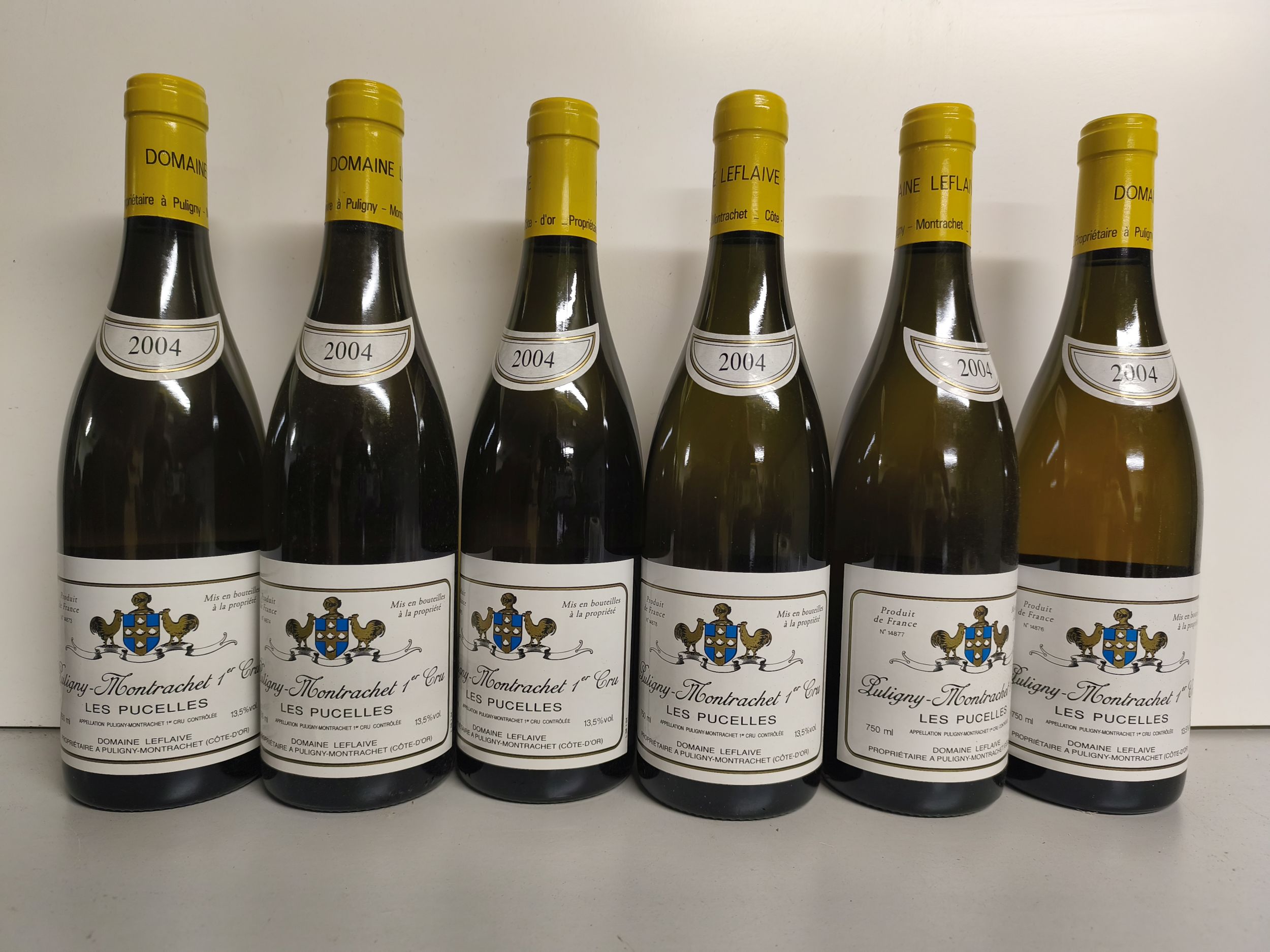 2 bouteilles BLANCS DIVERS :  | H&ocirc;tel Des Ventes de Monte-Carlo