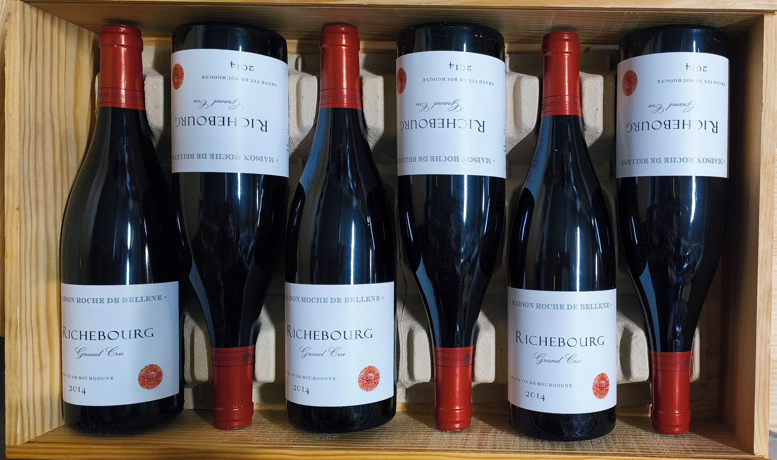 4 bouteilles BOURGOGNE:  | H&ocirc;tel Des Ventes de Monte-Carlo