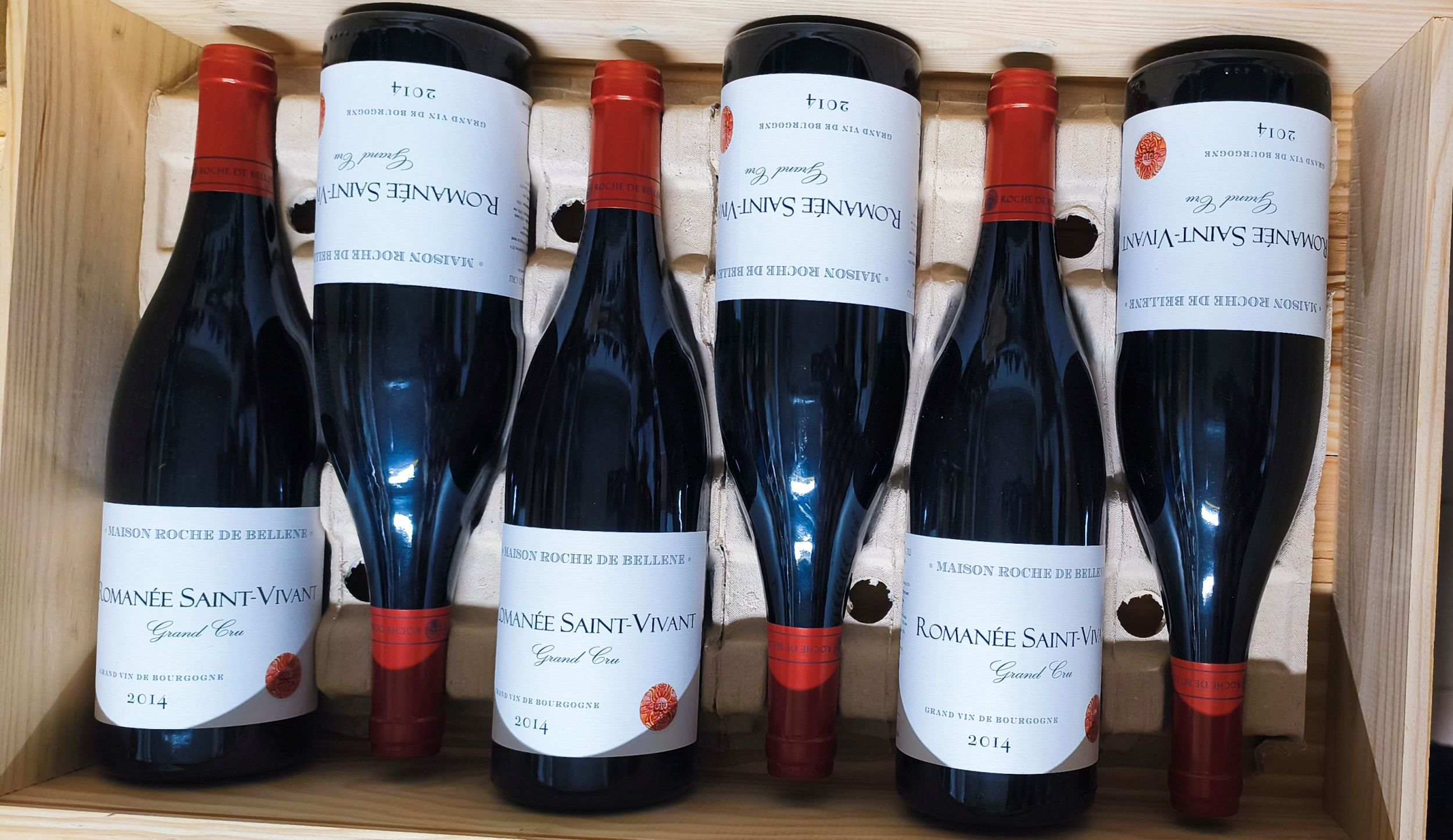 4 bouteilles BOURGOGNE:  | H&ocirc;tel Des Ventes de Monte-Carlo