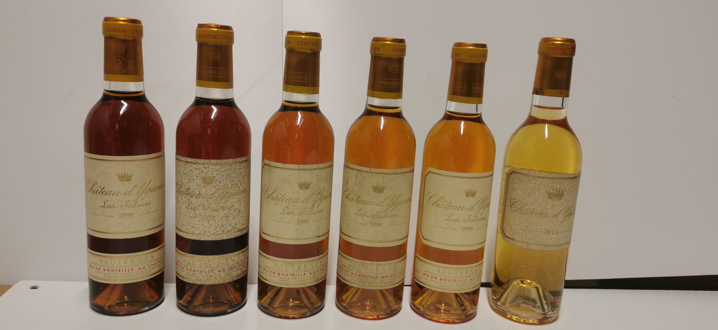 6 bouteilles CHAMPAGNE :  | H&ocirc;tel Des Ventes de Monte-Carlo