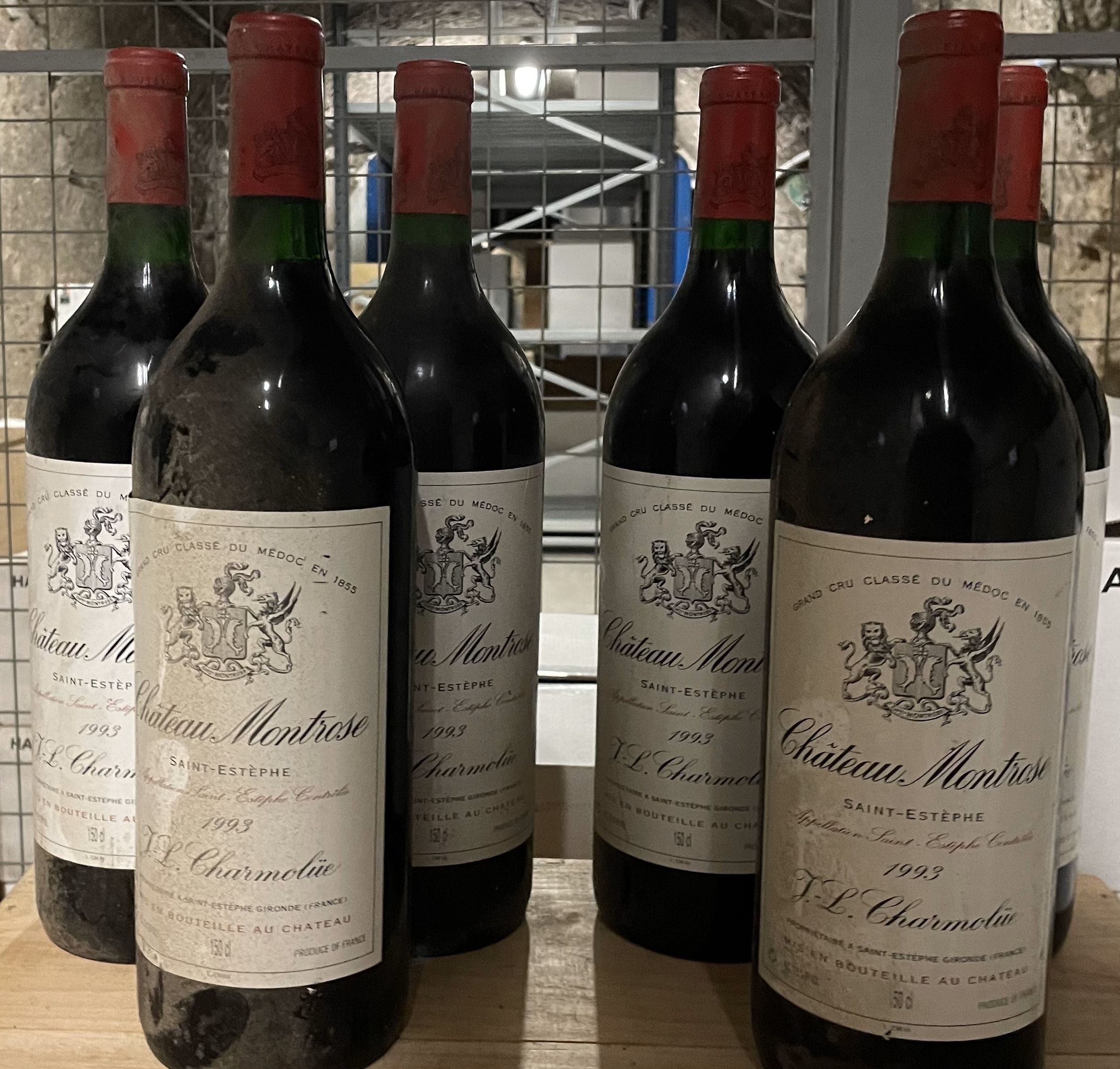 6 bouteilles CHAMPAGNE :  | H&ocirc;tel Des Ventes de Monte-Carlo