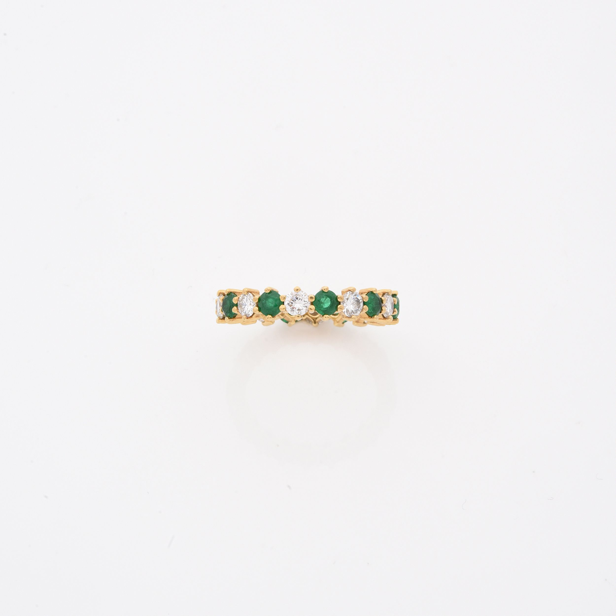 BROCHE CORBEILLE:  | H&ocirc;tel Des Ventes de Monte-Carlo