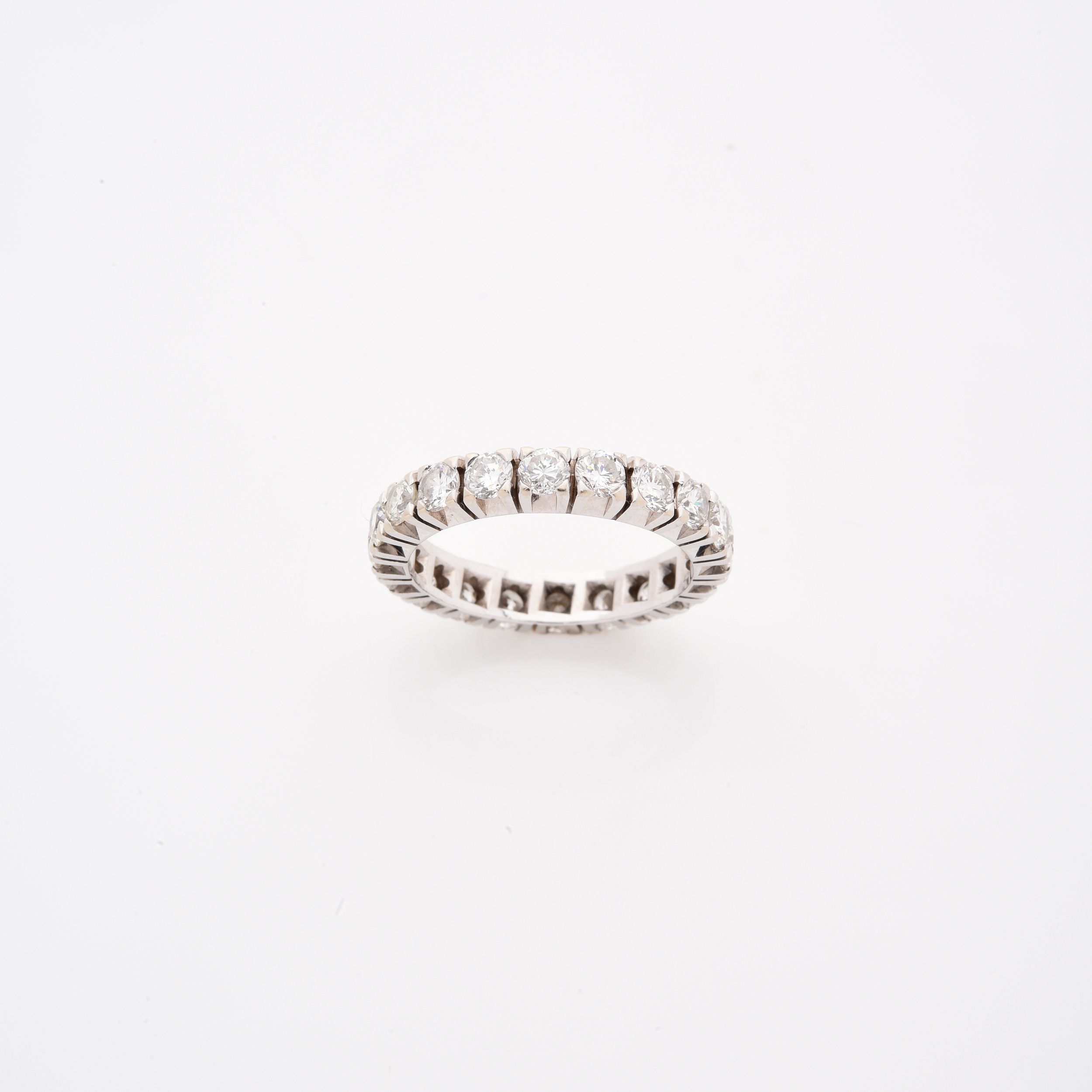BAGUE COURONNE:  | H&ocirc;tel Des Ventes de Monte-Carlo