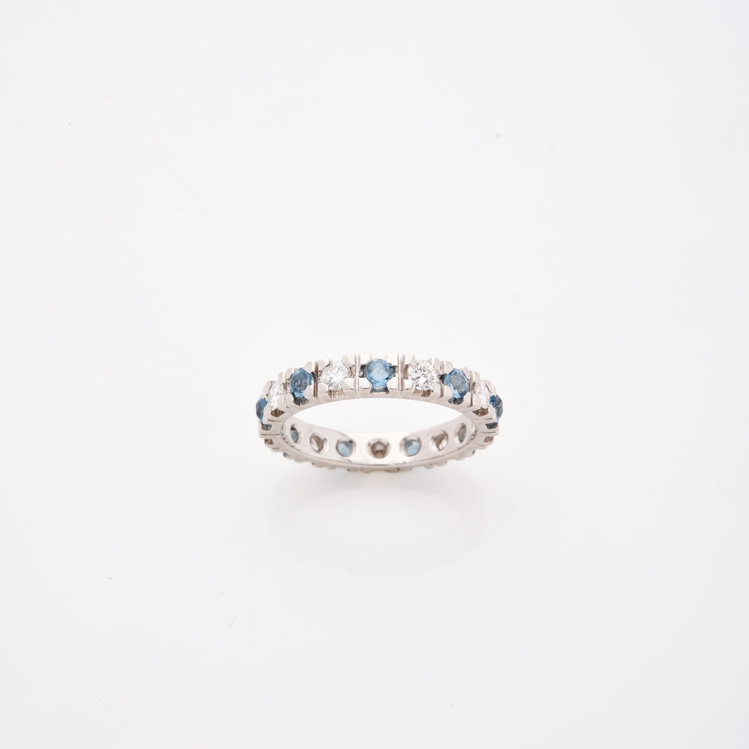 BAGUE COURONNE:  | H&ocirc;tel Des Ventes de Monte-Carlo
