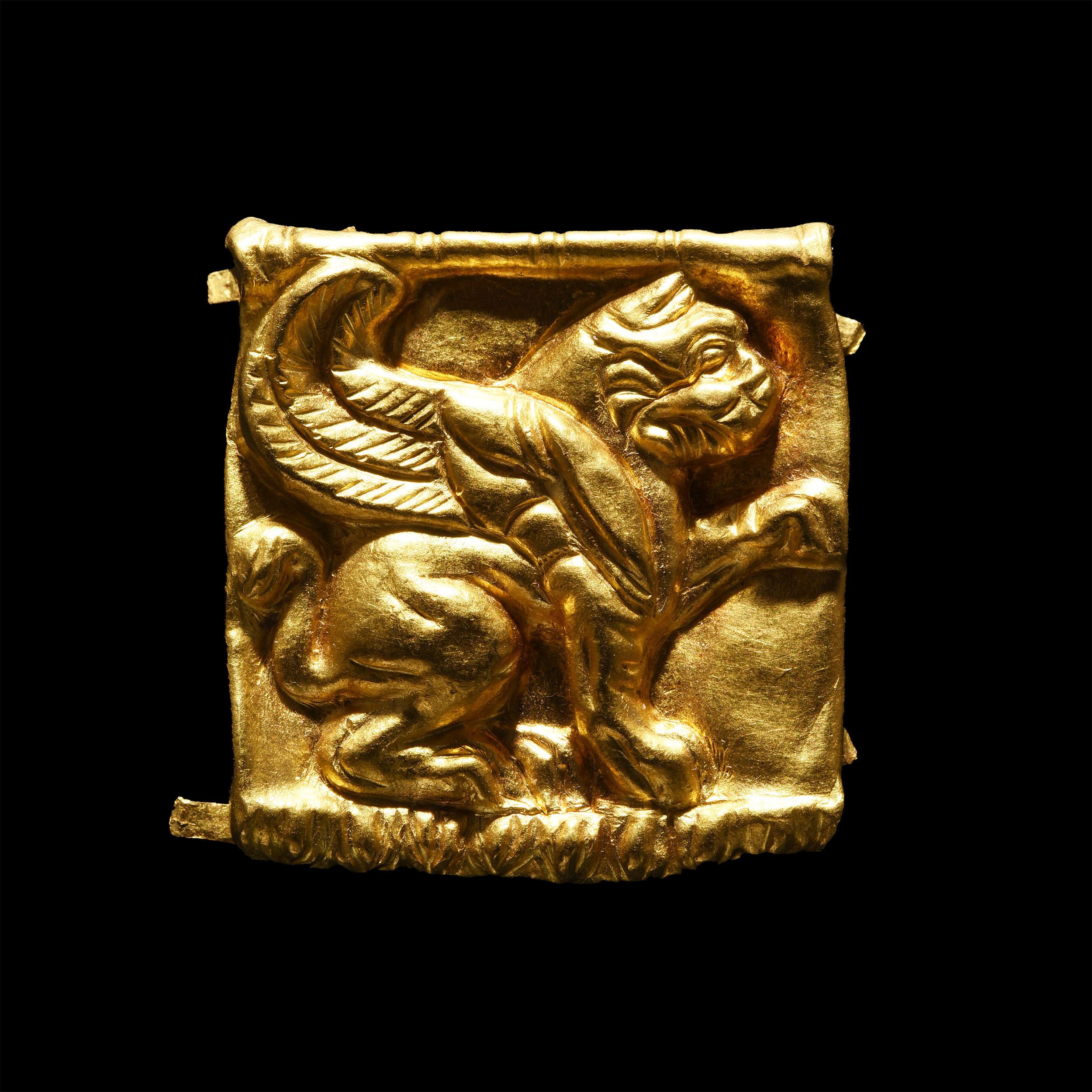 APPLIQUE FIGURANT UN LION AILÉ:  | H&ocirc;tel Des Ventes de Monte-Carlo