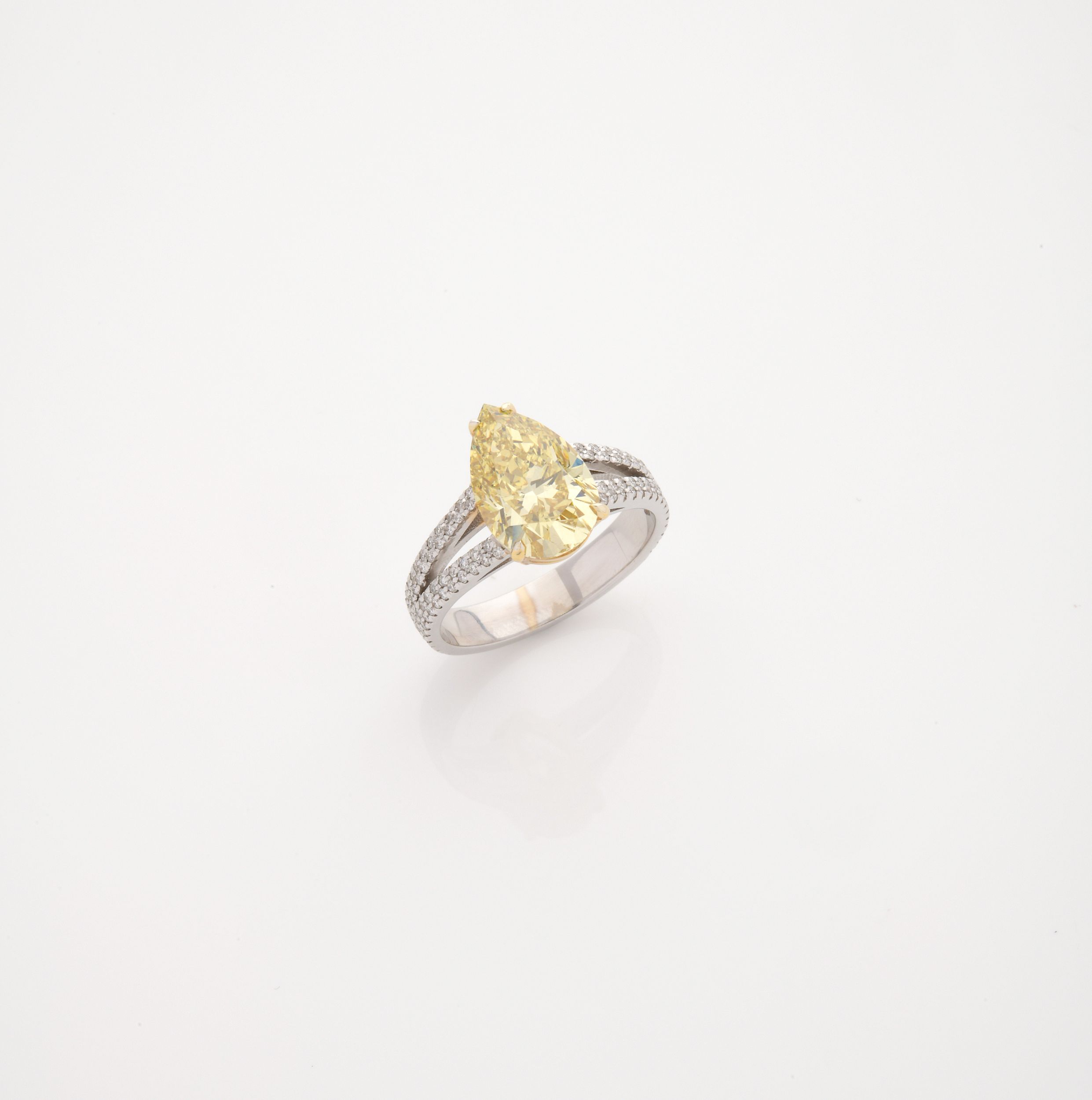 BAGUE JONC:  | H&ocirc;tel Des Ventes de Monte-Carlo