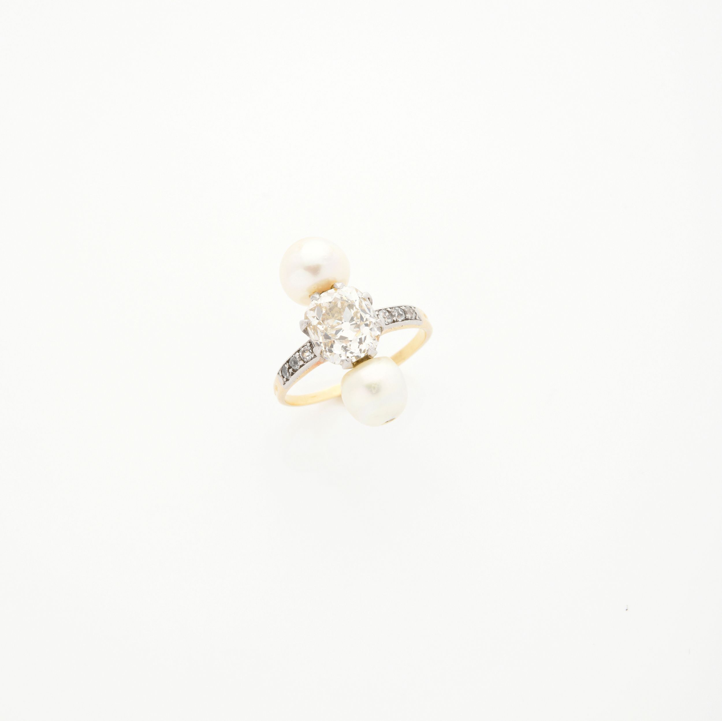 BAGUE