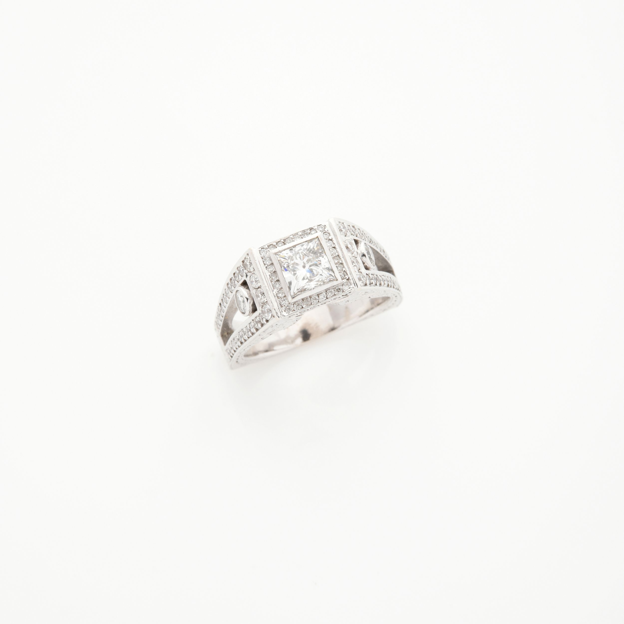 BAGUE 