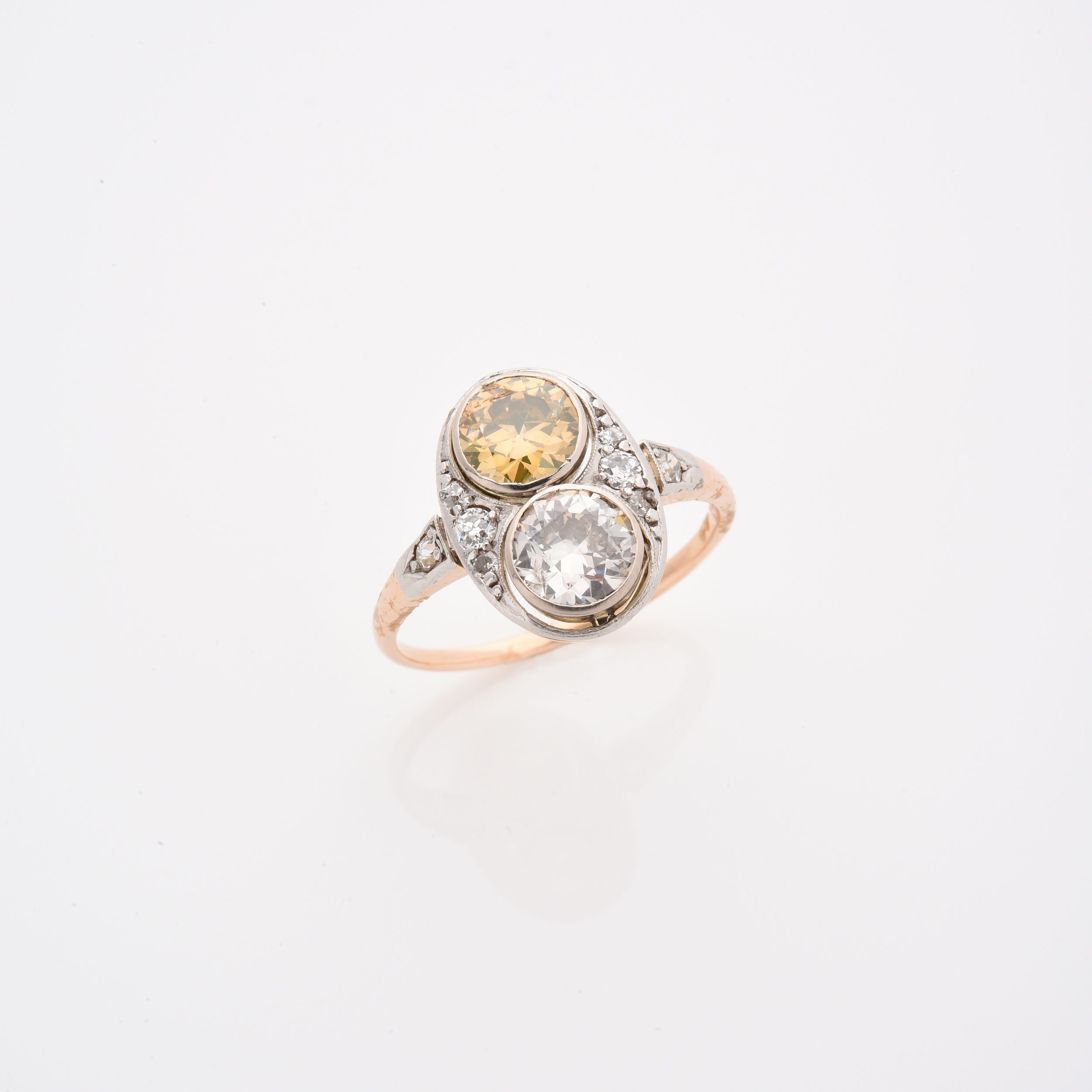 BAGUE BOMBEE:  | H&ocirc;tel Des Ventes de Monte-Carlo