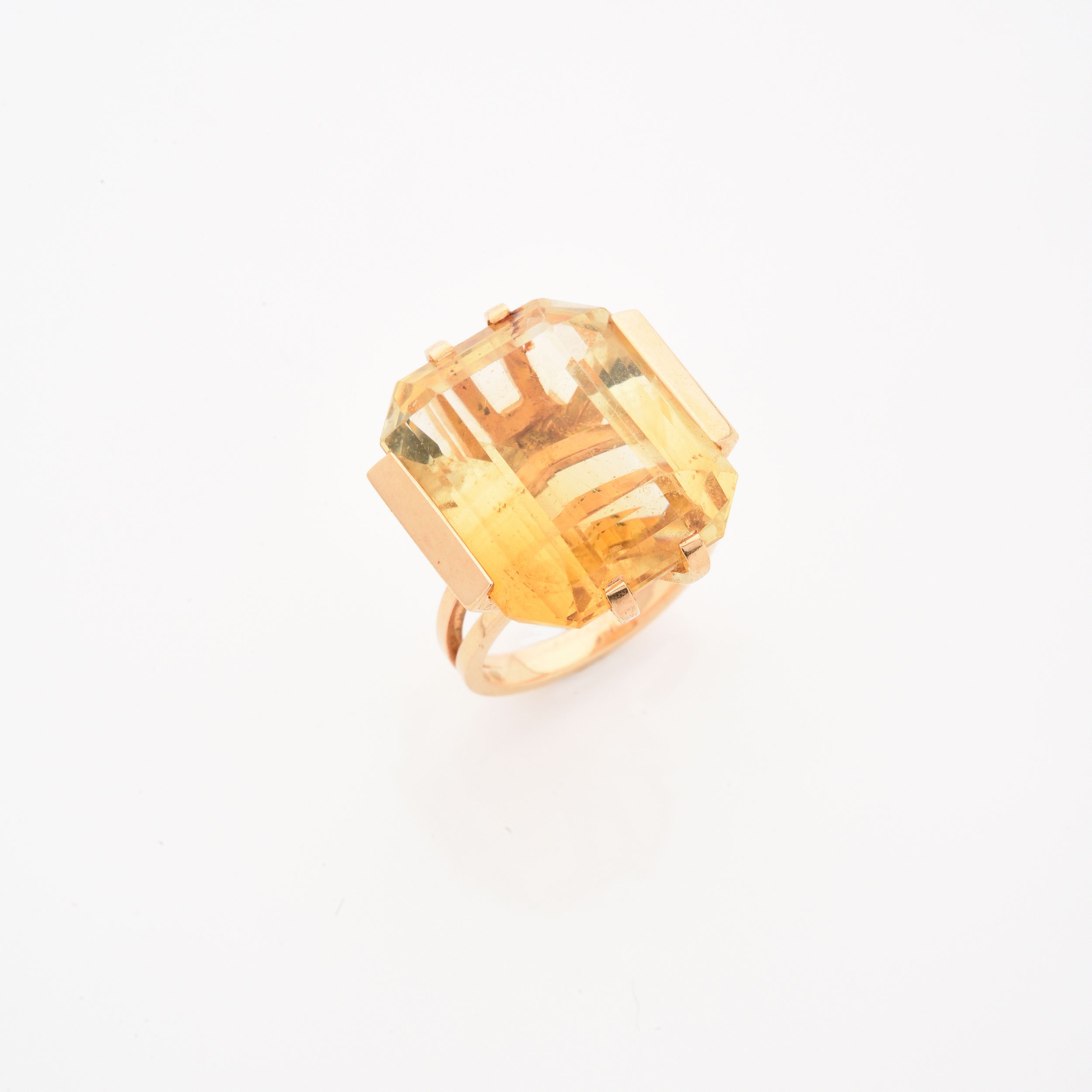 BAGUE BOMBEE:  | H&ocirc;tel Des Ventes de Monte-Carlo