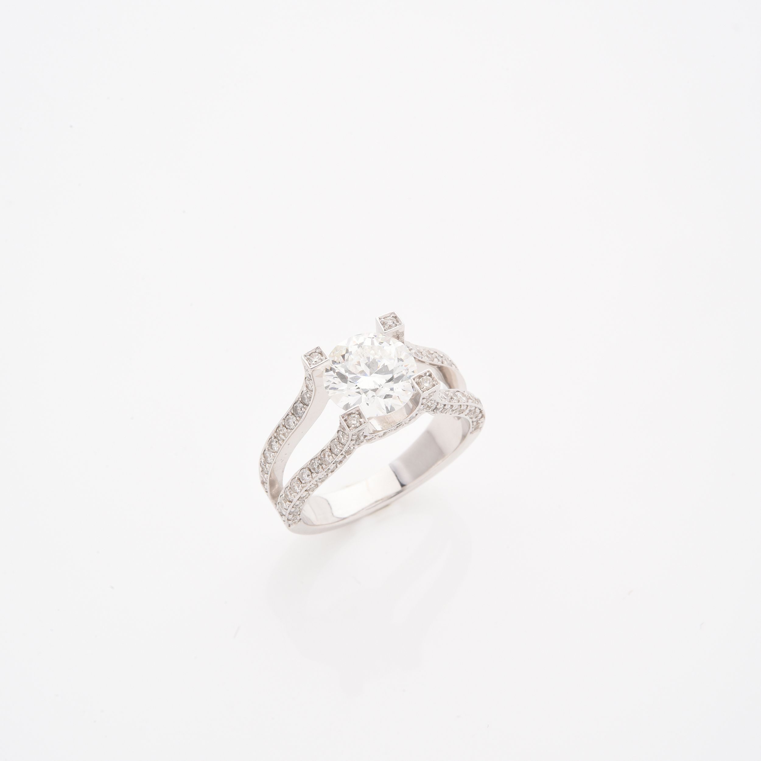 TANZANITE SOUS SCELLE:  | H&ocirc;tel Des Ventes de Monte-Carlo