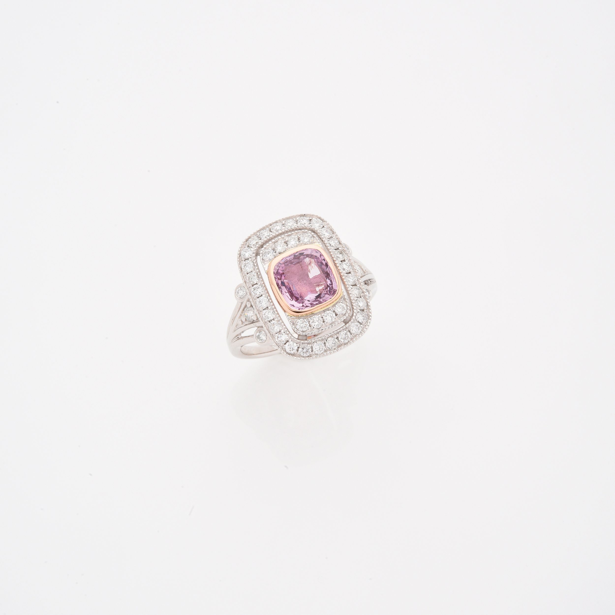 TANZANITE SOUS SCELLE:  | H&ocirc;tel Des Ventes de Monte-Carlo