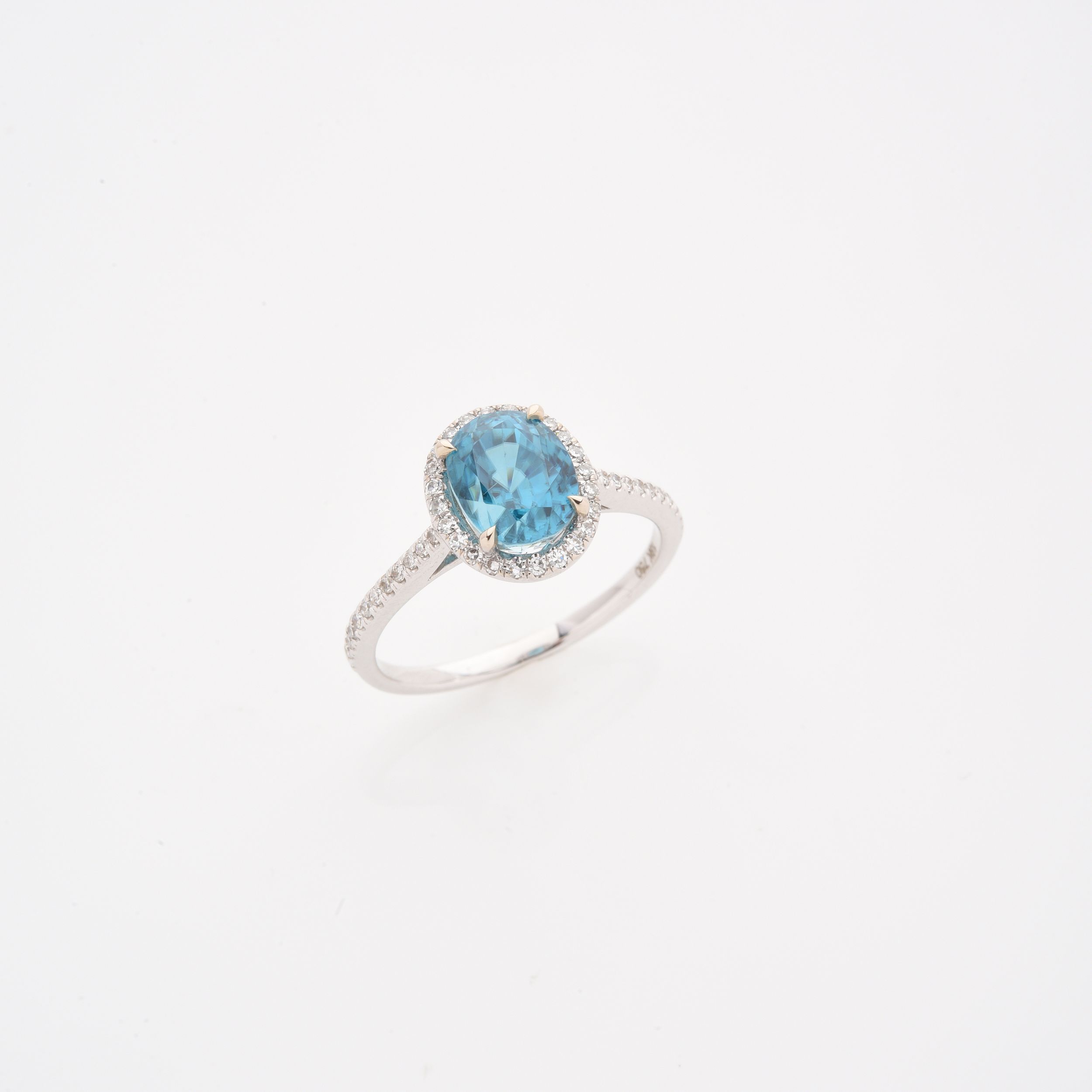 TANZANITE SOUS SCELLE:  | H&ocirc;tel Des Ventes de Monte-Carlo