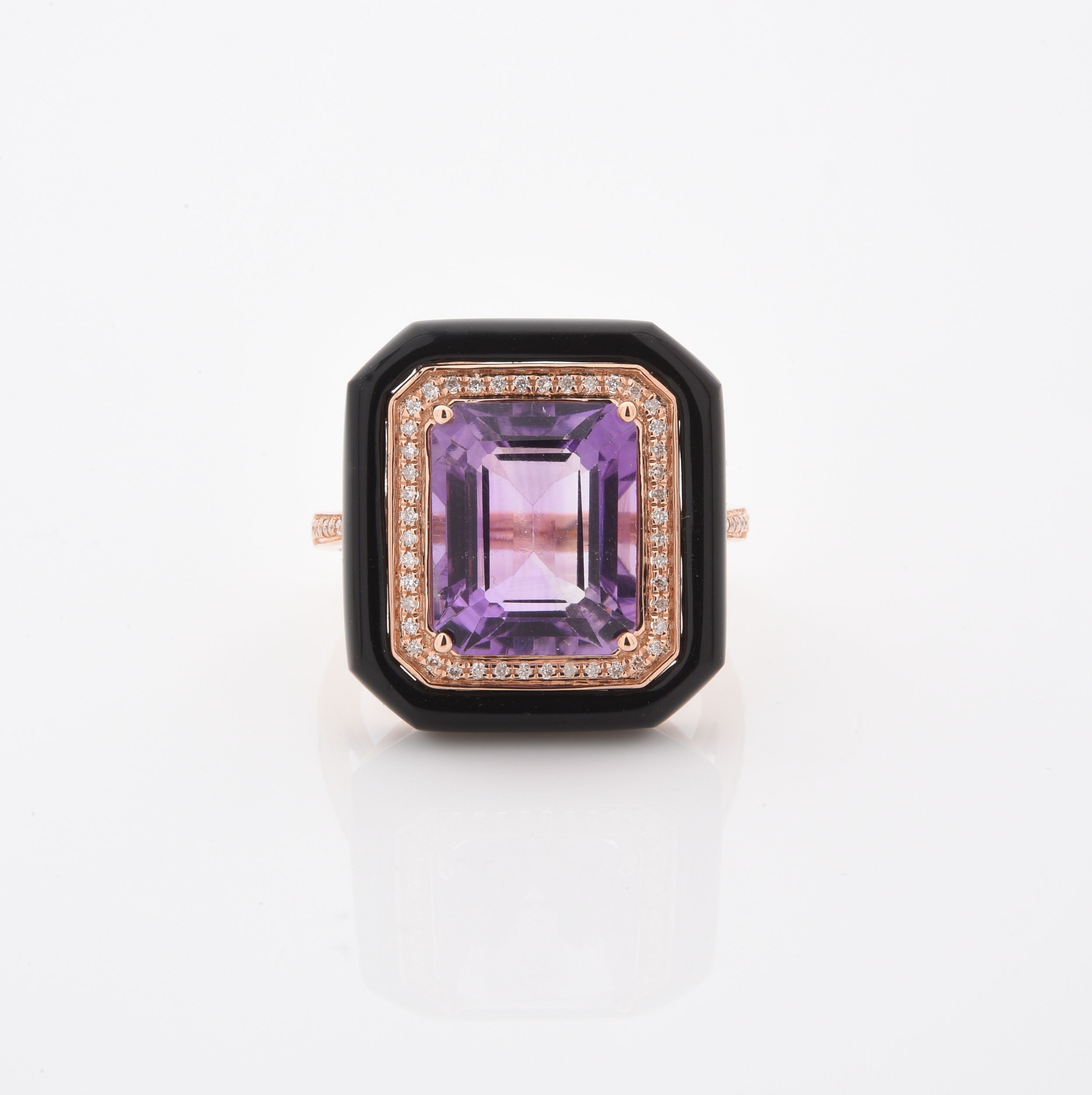 BROCHE CORBEILLE:  | H&ocirc;tel Des Ventes de Monte-Carlo