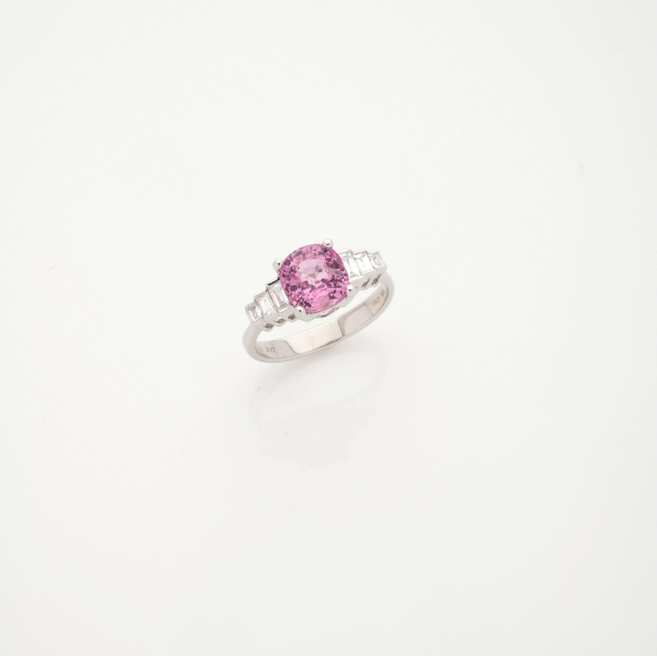 BAGUE COURONNE:  | H&ocirc;tel Des Ventes de Monte-Carlo