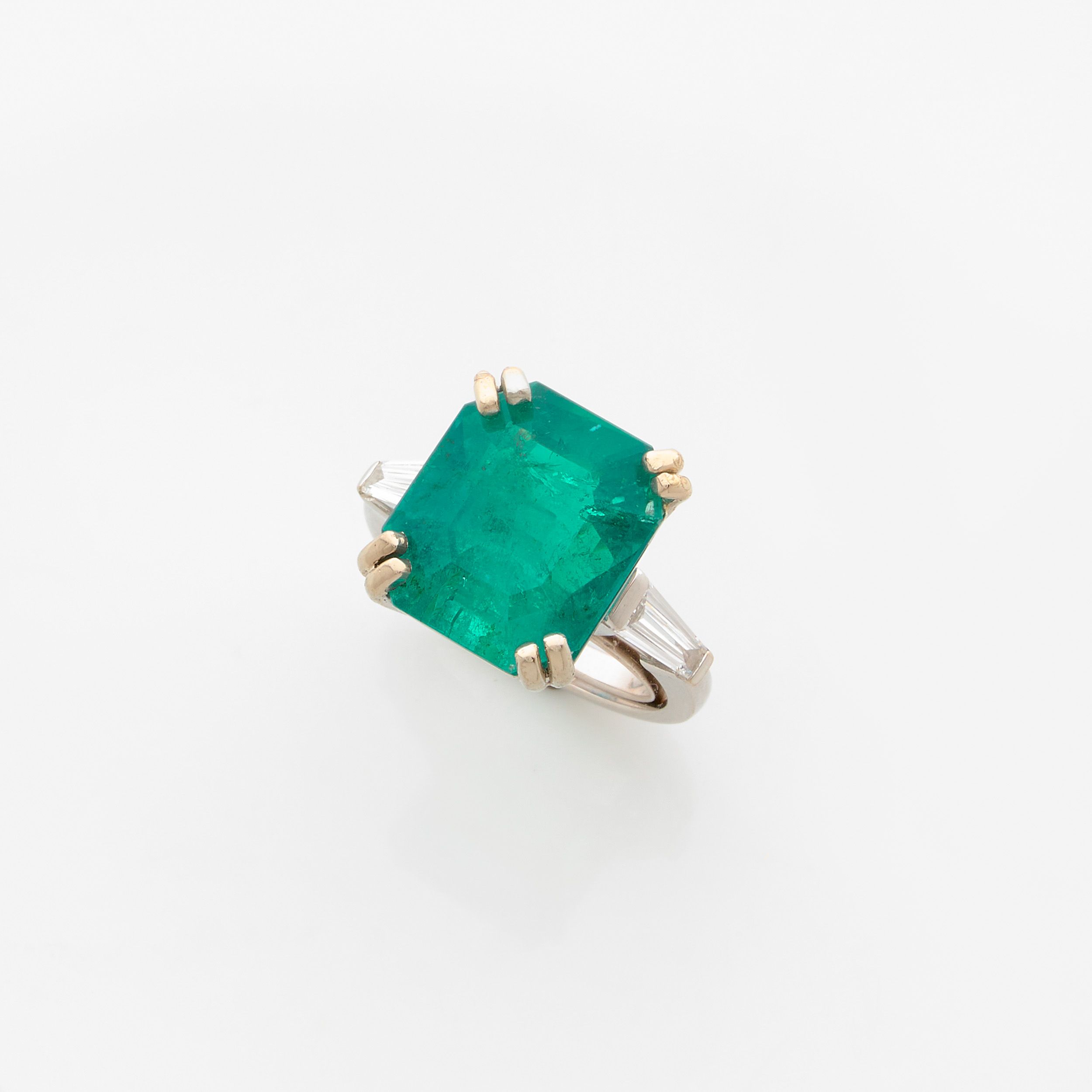 BAGUE COURONNE:  | H&ocirc;tel Des Ventes de Monte-Carlo