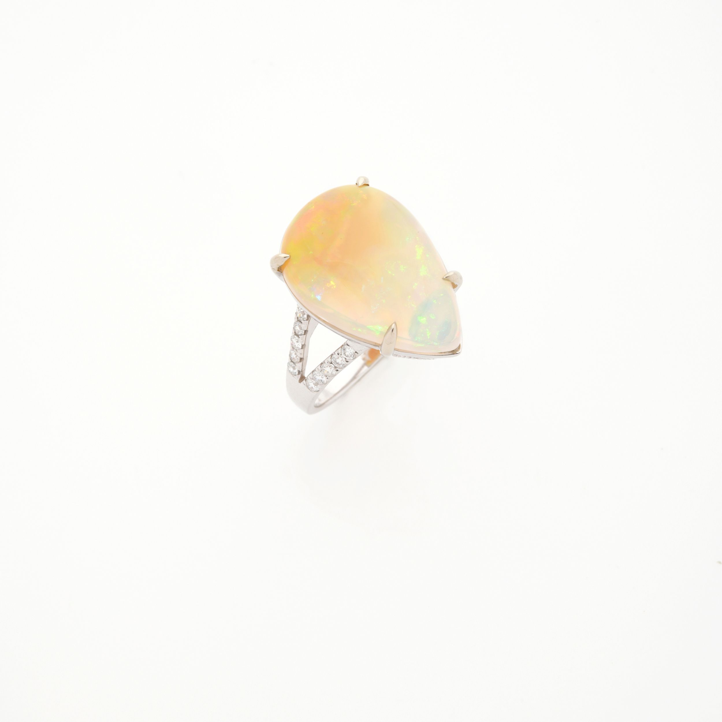 BAGUE COURONNE:  | H&ocirc;tel Des Ventes de Monte-Carlo