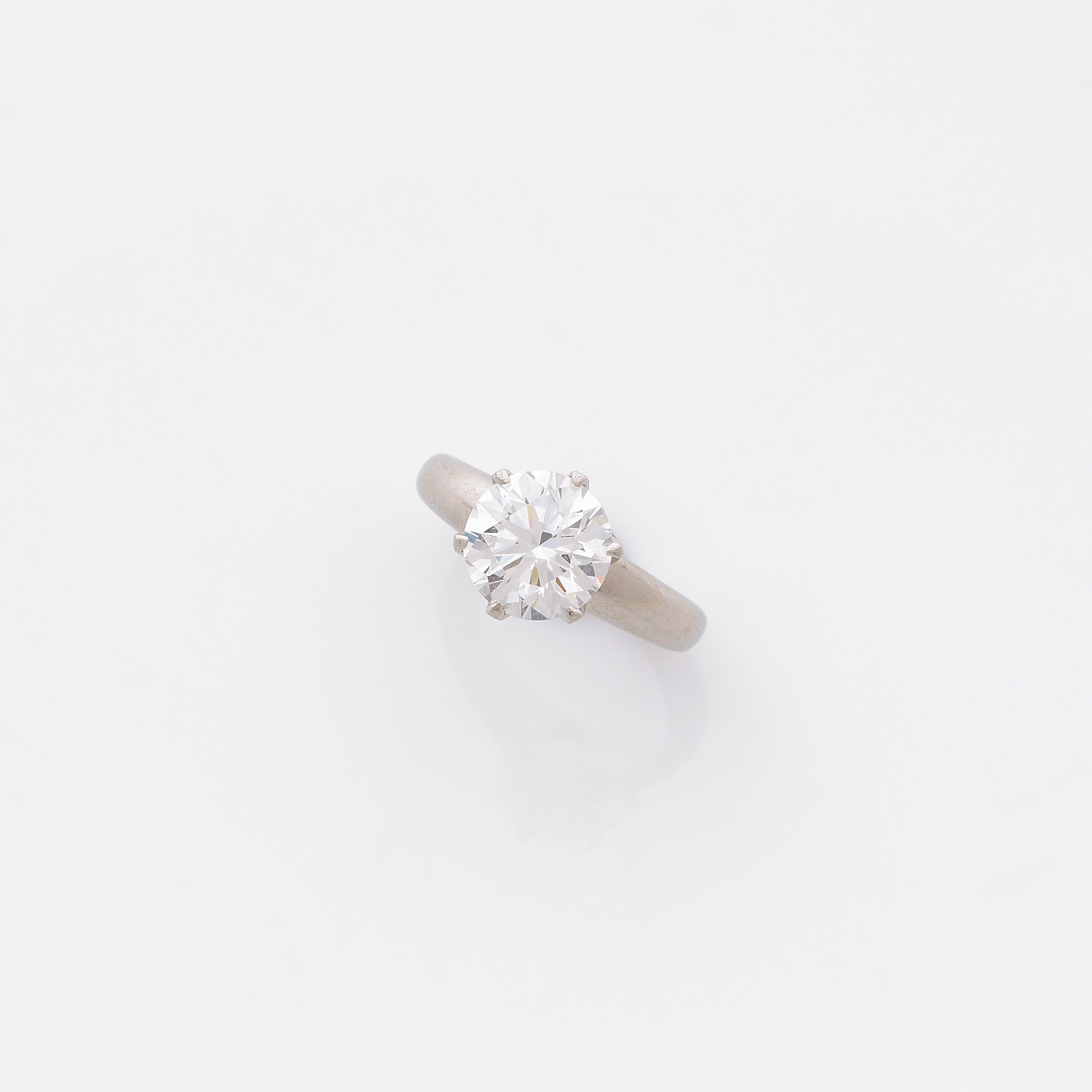 JOLIE BAGUE FLEUR :  | H&ocirc;tel Des Ventes de Monte-Carlo