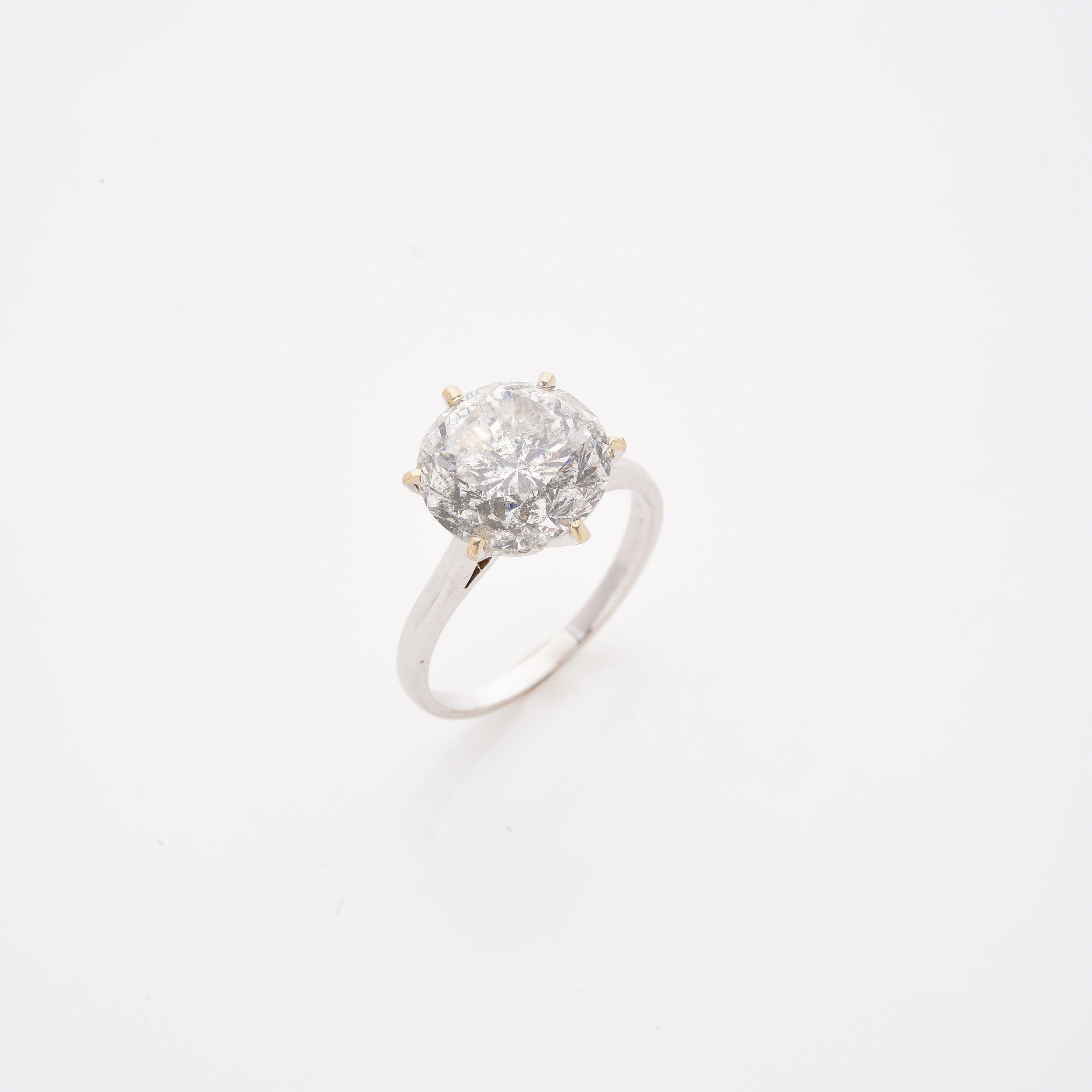 BAGUE COURONNE:  | H&ocirc;tel Des Ventes de Monte-Carlo