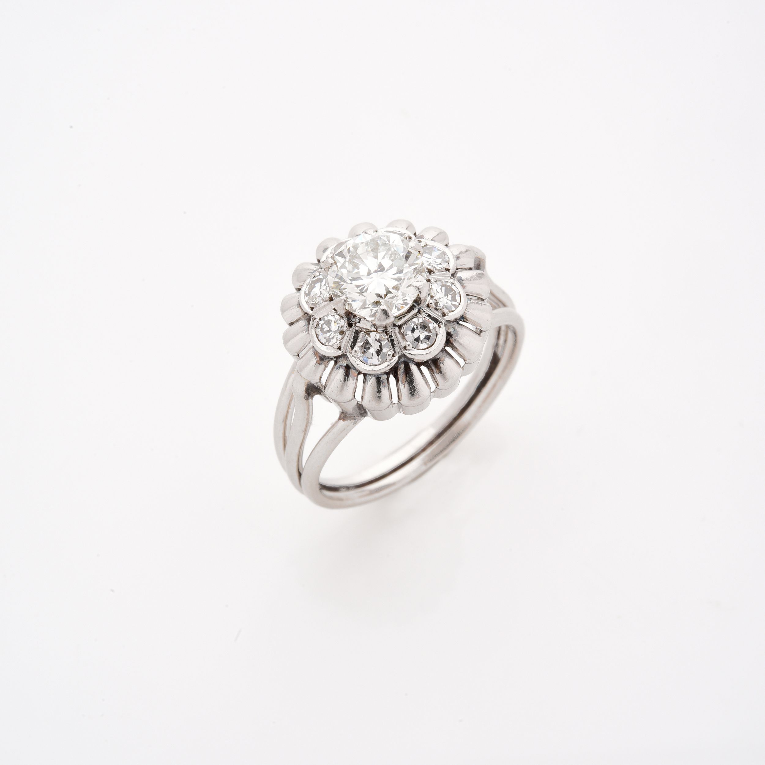 BAGUE COURONNE:  | H&ocirc;tel Des Ventes de Monte-Carlo