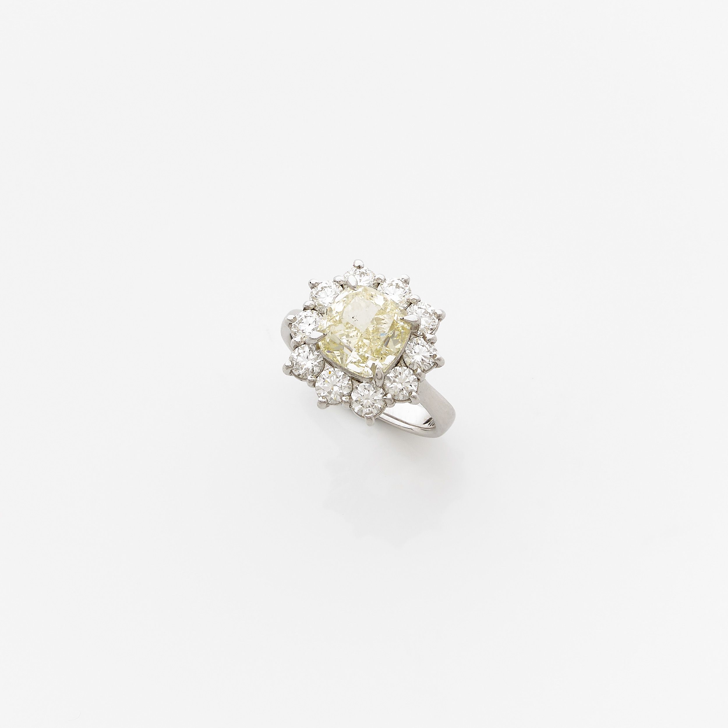 BROCHE:  | H&ocirc;tel Des Ventes de Monte-Carlo