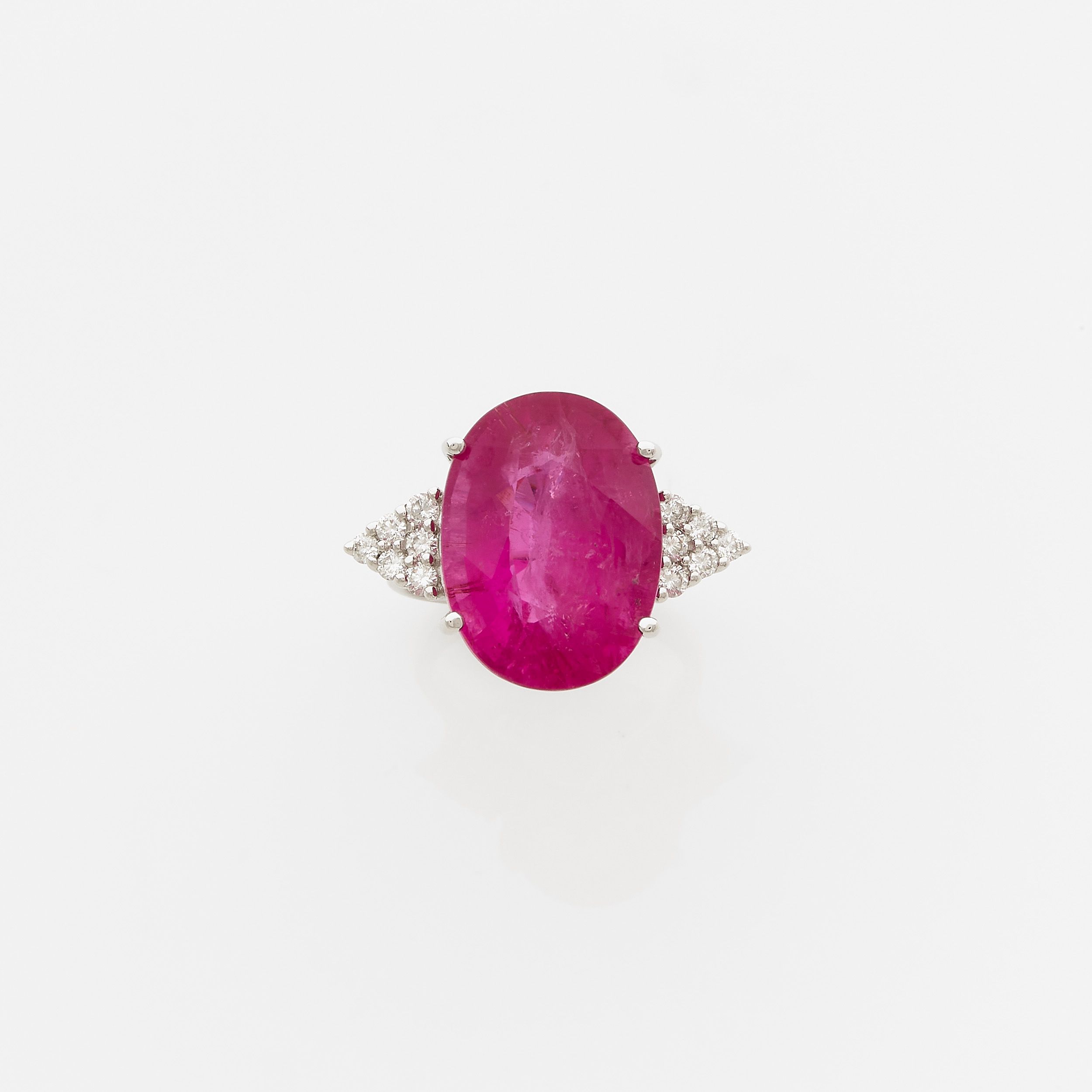 BROCHE:  | H&ocirc;tel Des Ventes de Monte-Carlo