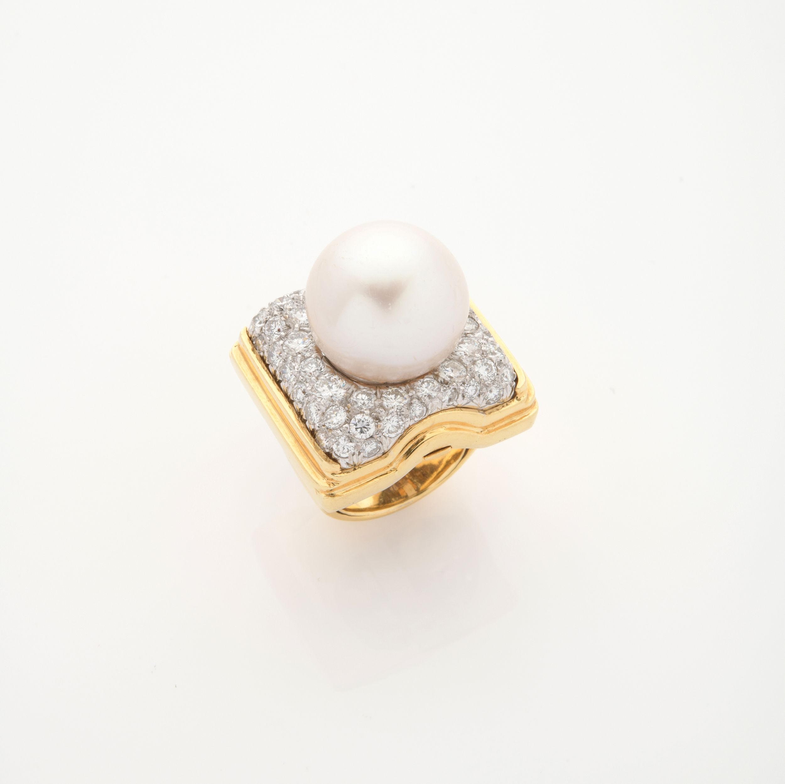 BAGUE COURONNE:  | H&ocirc;tel Des Ventes de Monte-Carlo