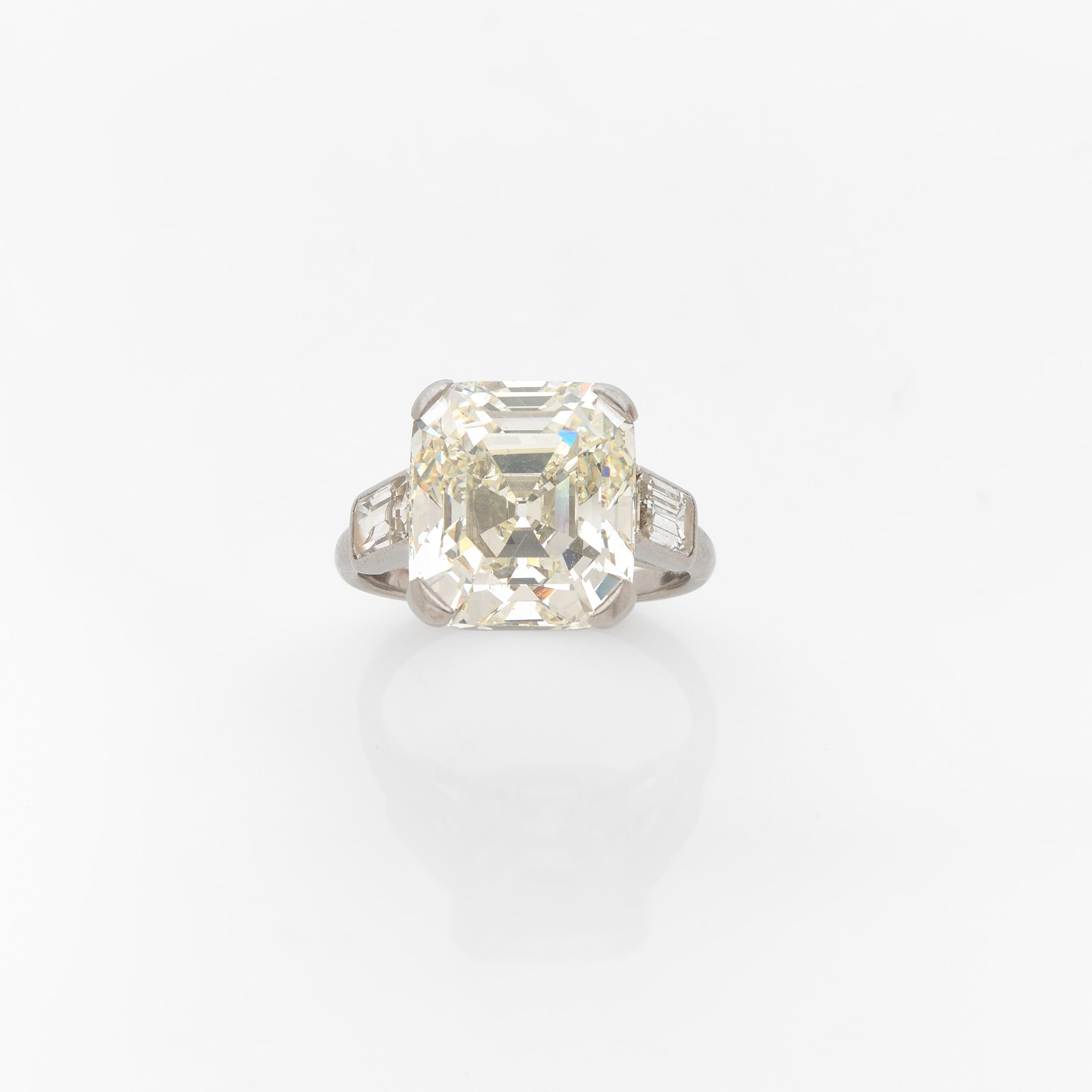 BAGUE ART DECO